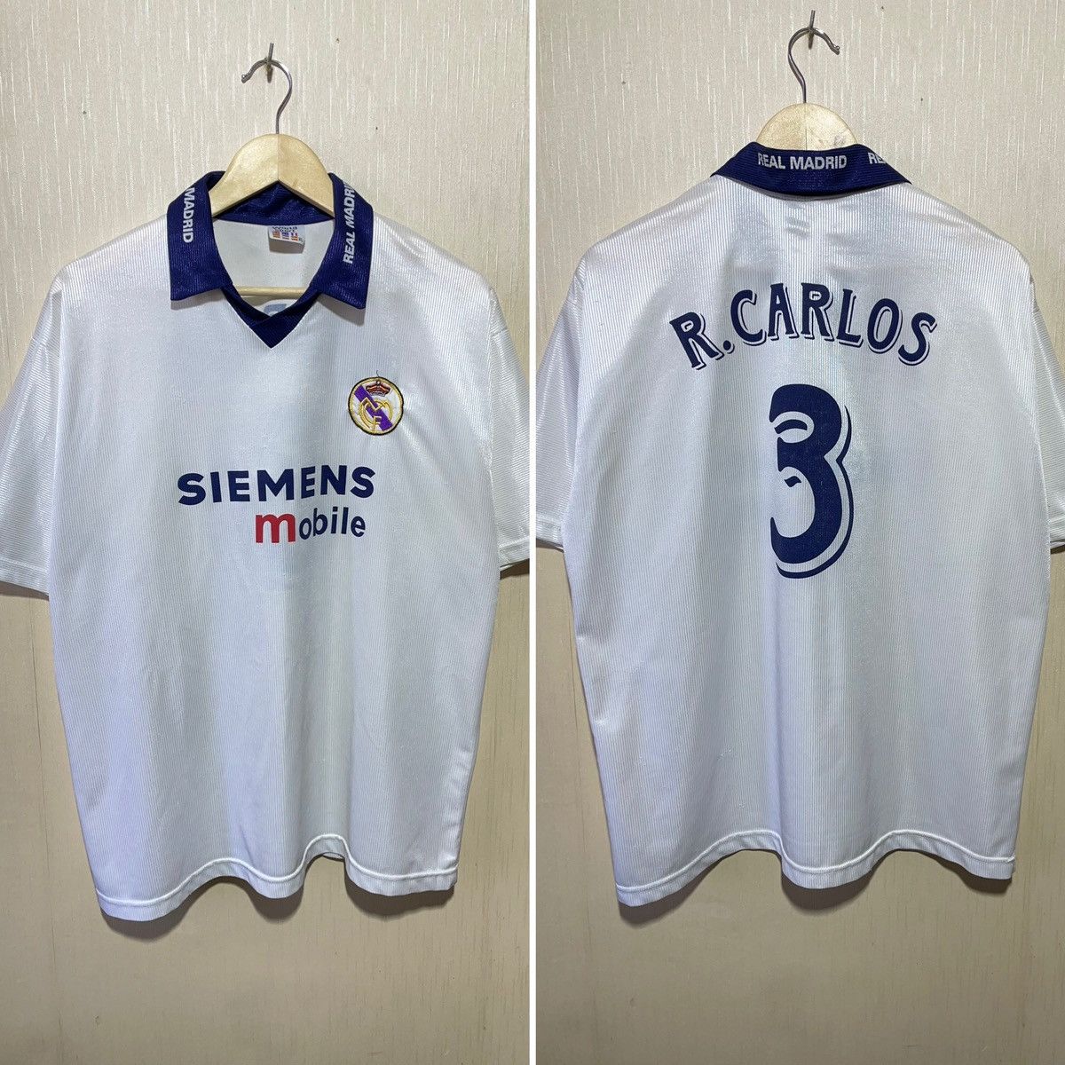 Vintage Real Madrid R.Carlos #3 vintage blokecore jersey Size US XL / EU 56 / 4 - 1 Thumbnail