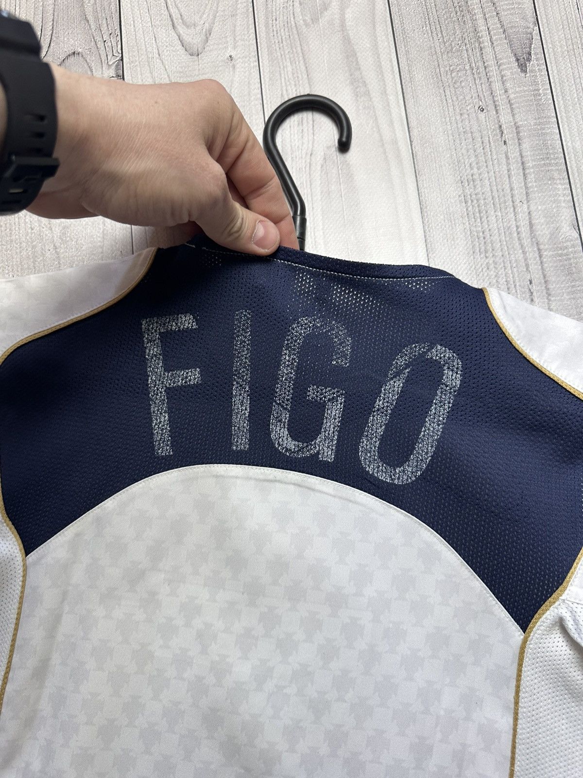 Nike × Vintage Vintage Nike Portugal soccer jersey Figo size Xs white Size US XS / EU 42 / 0 - 3 Thumbnail