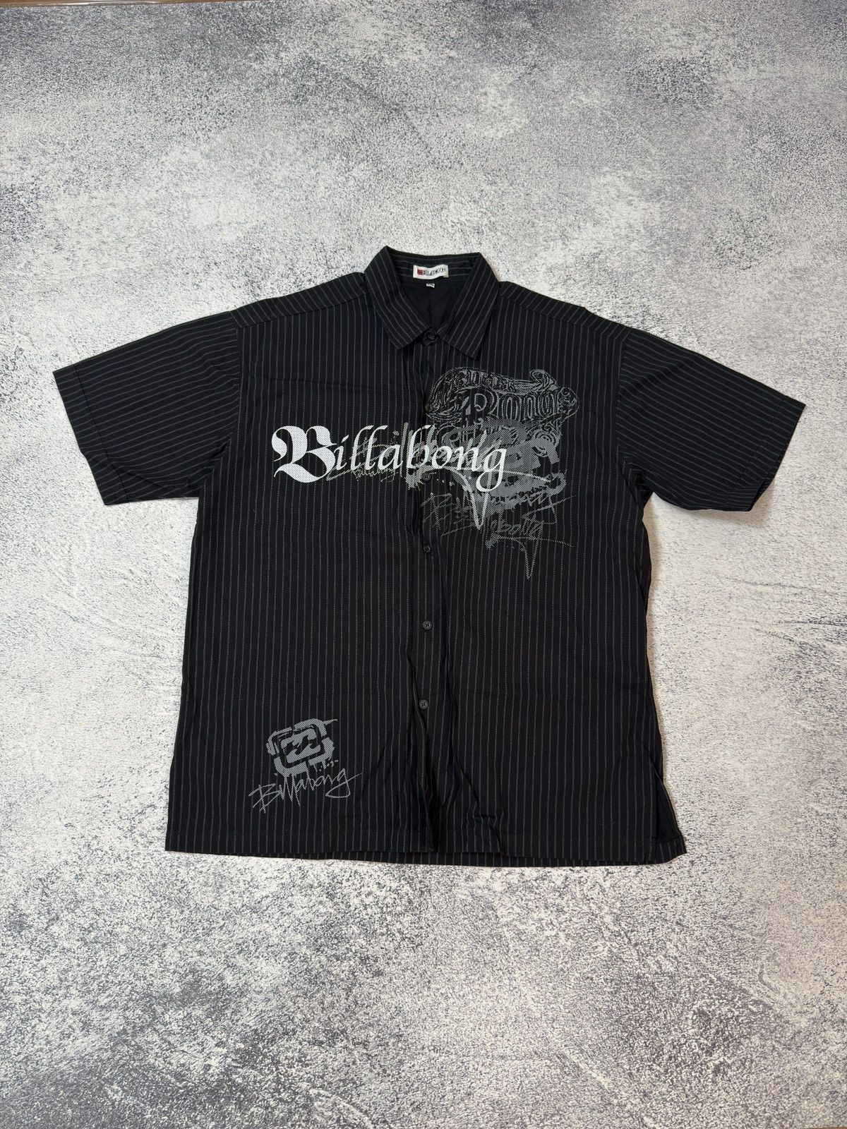 Billabong Vintage Y2K Billabong Short Sleeve Shirt Tatto Tribal Surf Size US XXL / EU 58 / 5 - 10 Thumbnail