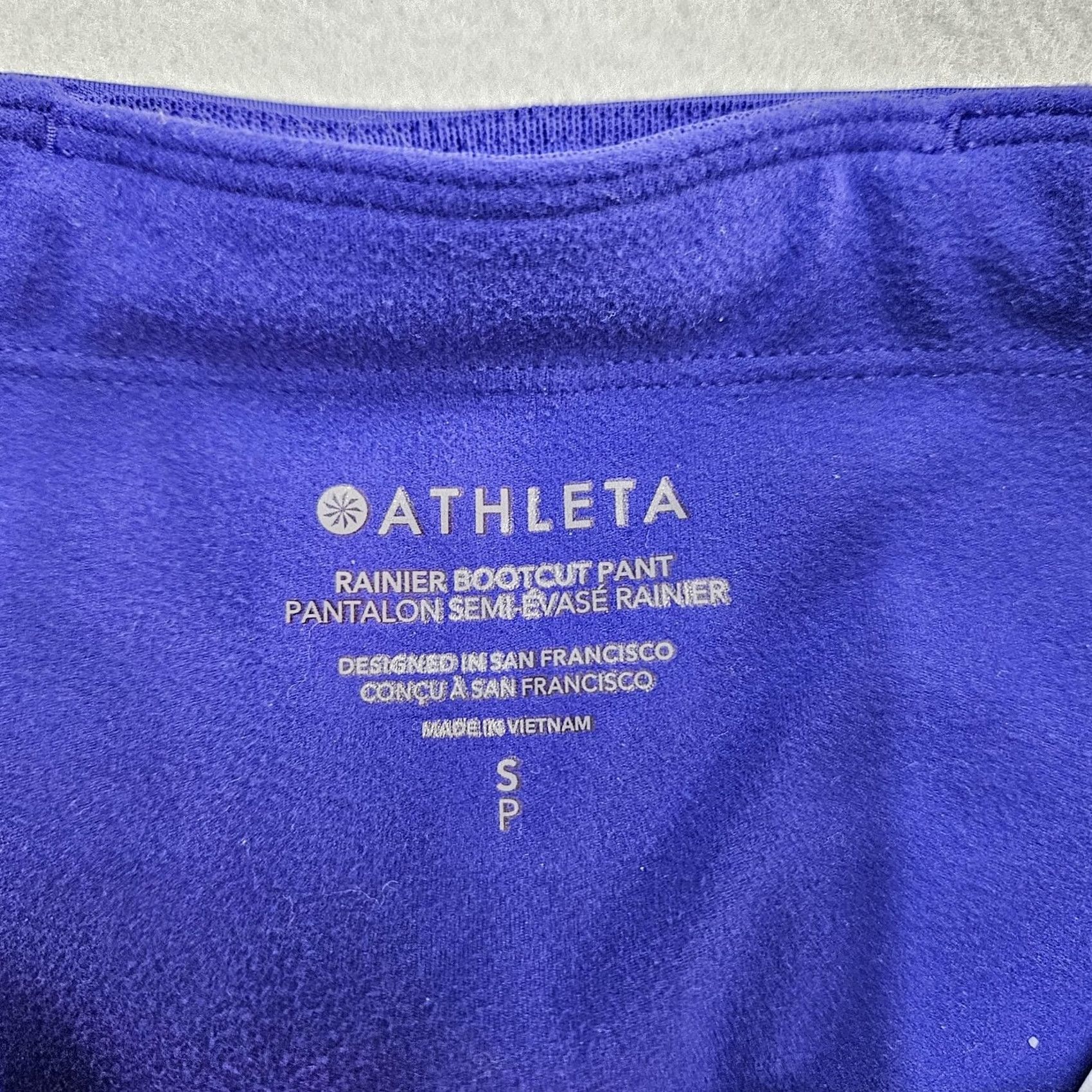 Athleta Athleta Pants Womens Petite Small Purple Rainier Bootcut Pant Zip Pockets Hiking Size 28" / US 6 / IT 42 - 4 Thumbnail