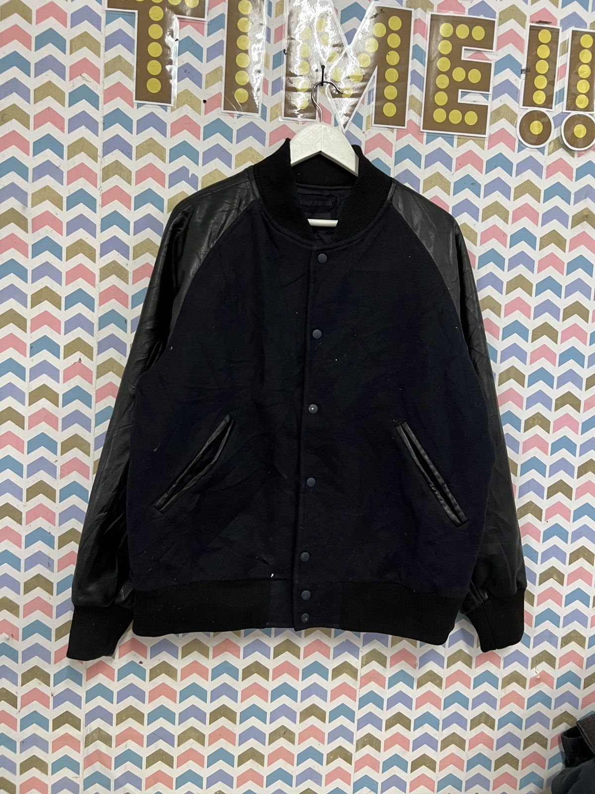 Uniqlo Uniqlo Varsity Leather Jacket Size US XL / EU 56 / 4 - 1 Thumbnail