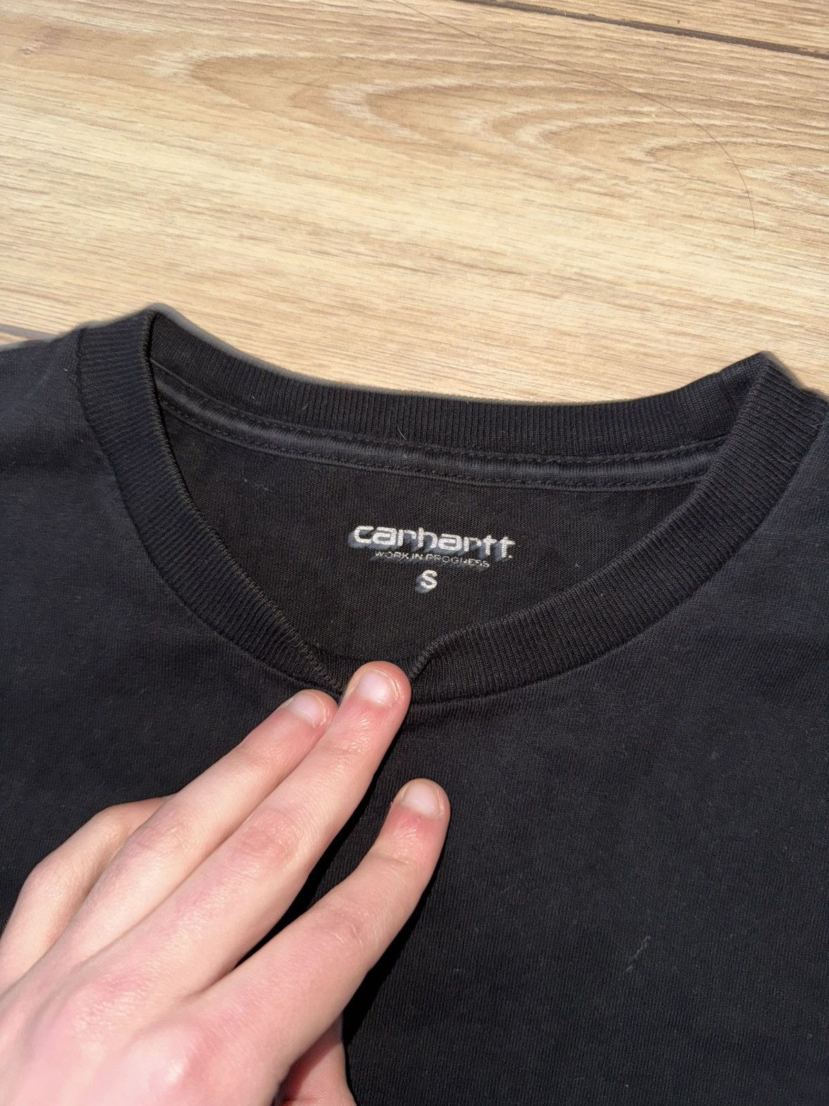 Carhartt × Vintage vintage carhartt wip small logo y2k longsleeve Size US S / EU 44-46 / 1 - 2 Thumbnail