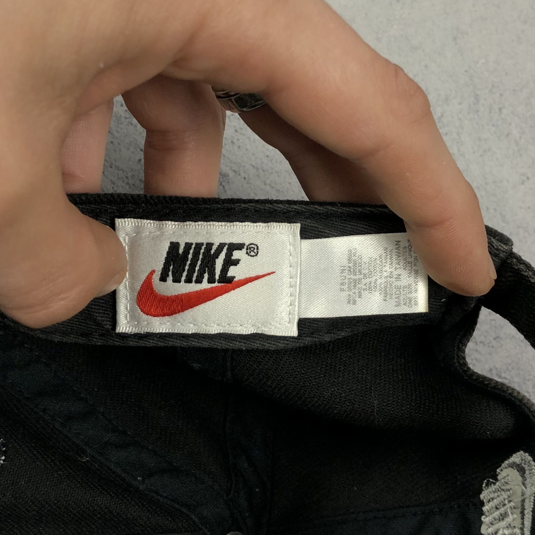 Nike Vintage 90s Nike Cap Sun Faded Size ONE SIZE - 11 Thumbnail