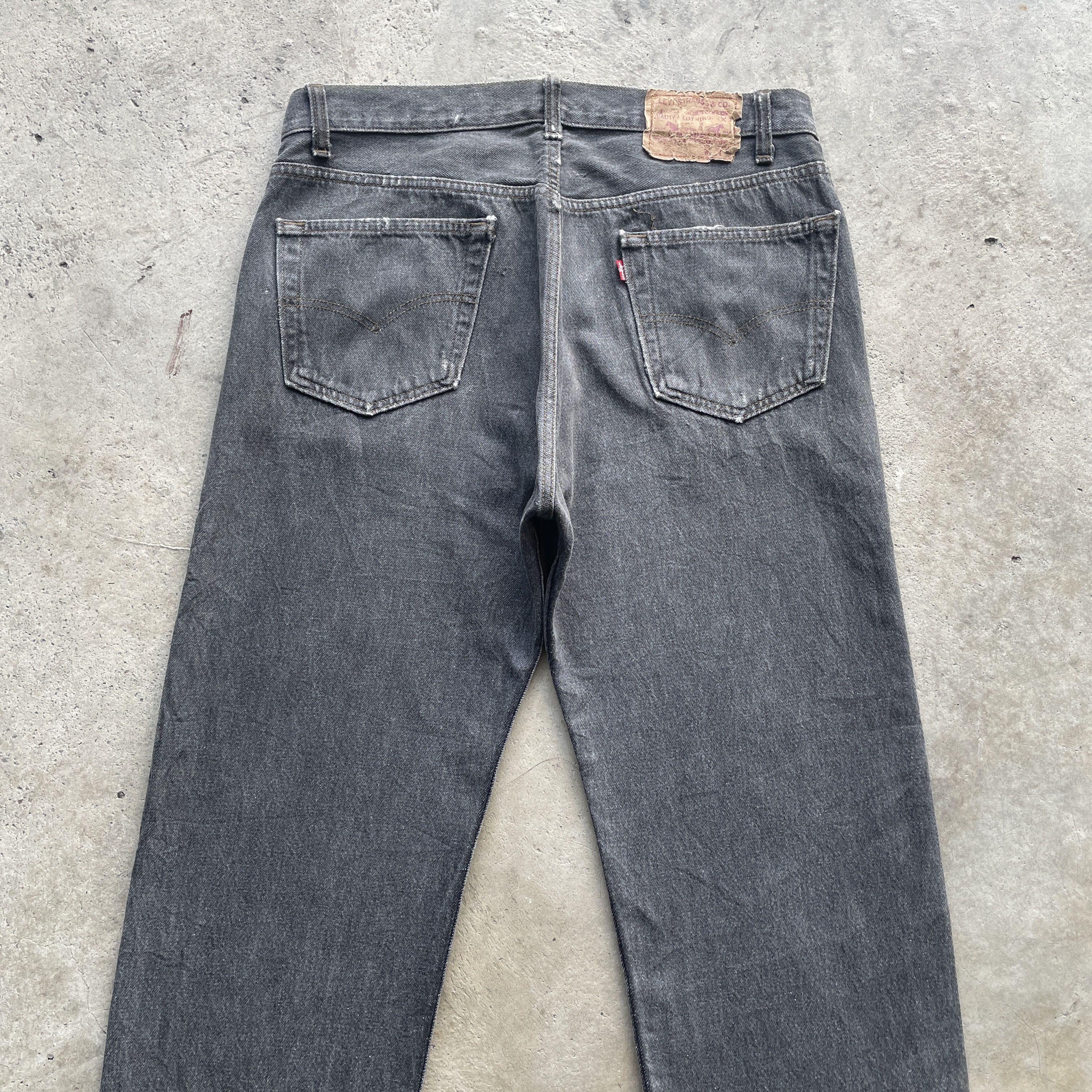Levi's Vintage Clothing 90s VINTAGE LEVI’S 501 BLACK FADED PANTS JEANS USA W34x29 Size US 34 / EU 50 - 10 Thumbnail