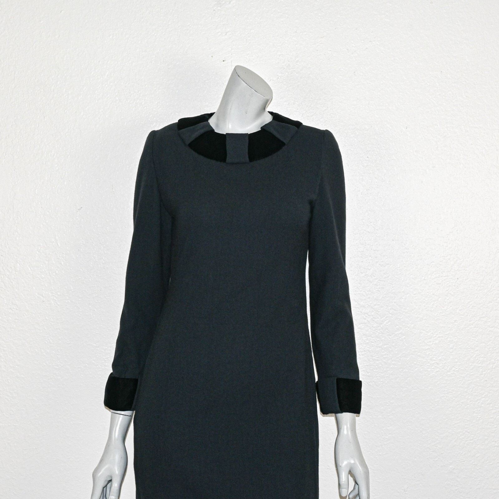 Vintage 90s Carolina Herrera Long Sleeve Dress Wool Charcoal