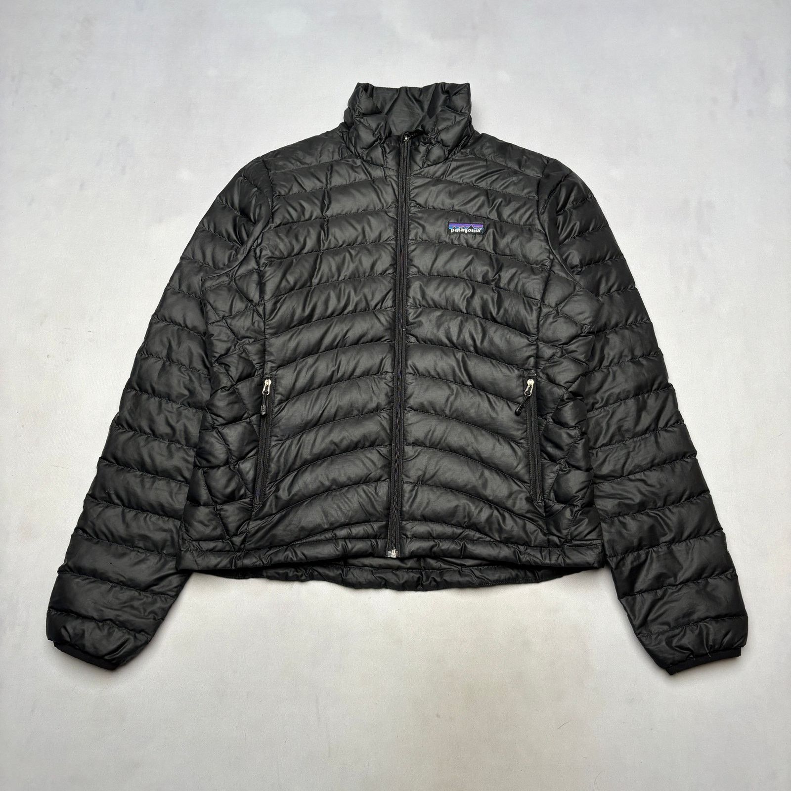 Patagonia Girls S2 HBO Cast Crew Patagonia Down Jacket Sm Lena Dunham Size S / US 4 / IT 40 - 2 Thumbnail