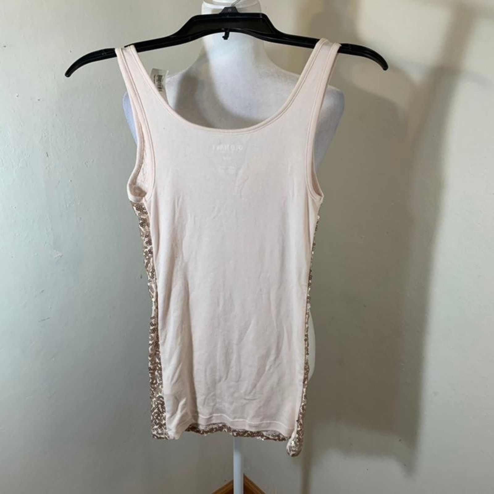 Old Navy Old navy tank top size S (NWT) Size S / US 4 / IT 40 - 6 Thumbnail