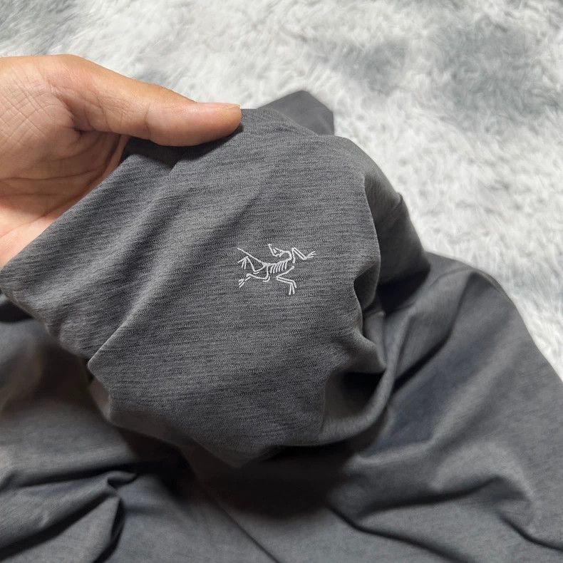 Arc'teryx Arcteryx CORMAC Logo Quick-Dry T-Shirt Size US L / EU 52-54 / 3 - 4 Thumbnail
