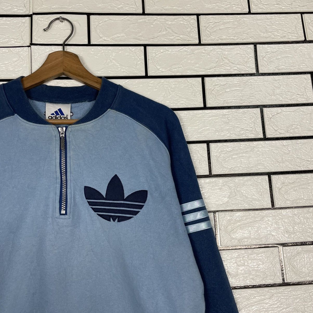 Adidas Vintage Adidas Sweater Size US M / EU 48-50 / 2 - 5 Thumbnail