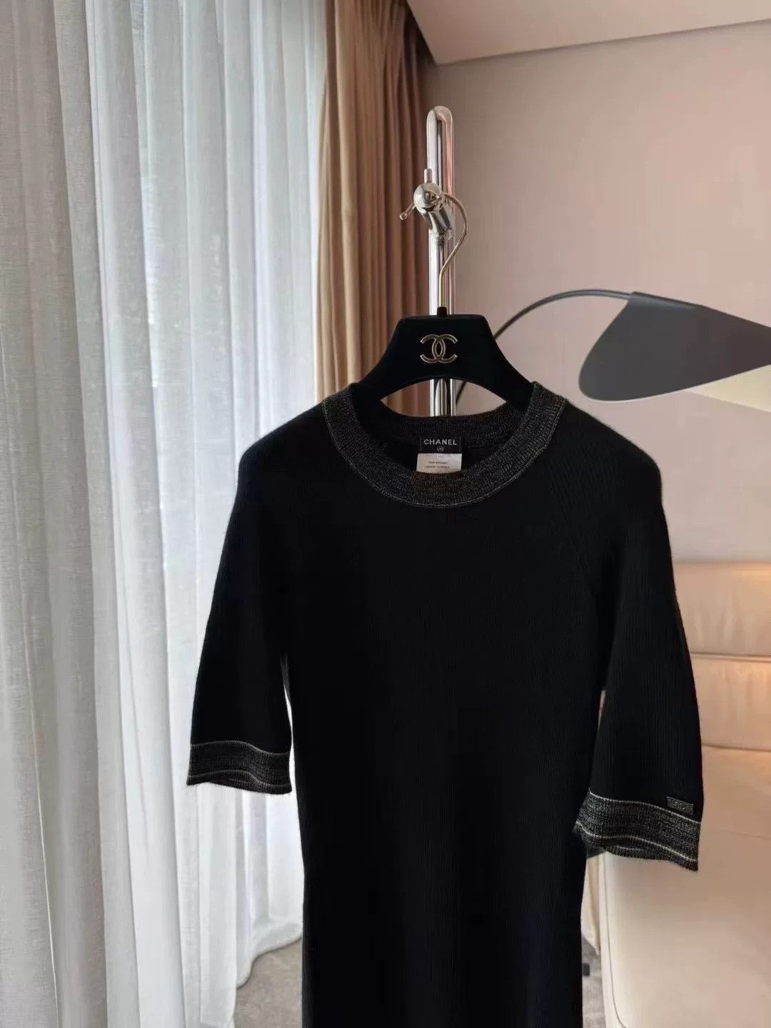 Chanel Chanel Black Cashmere Dress Size XS / US 0-2 / IT 36-38 - 1 Thumbnail