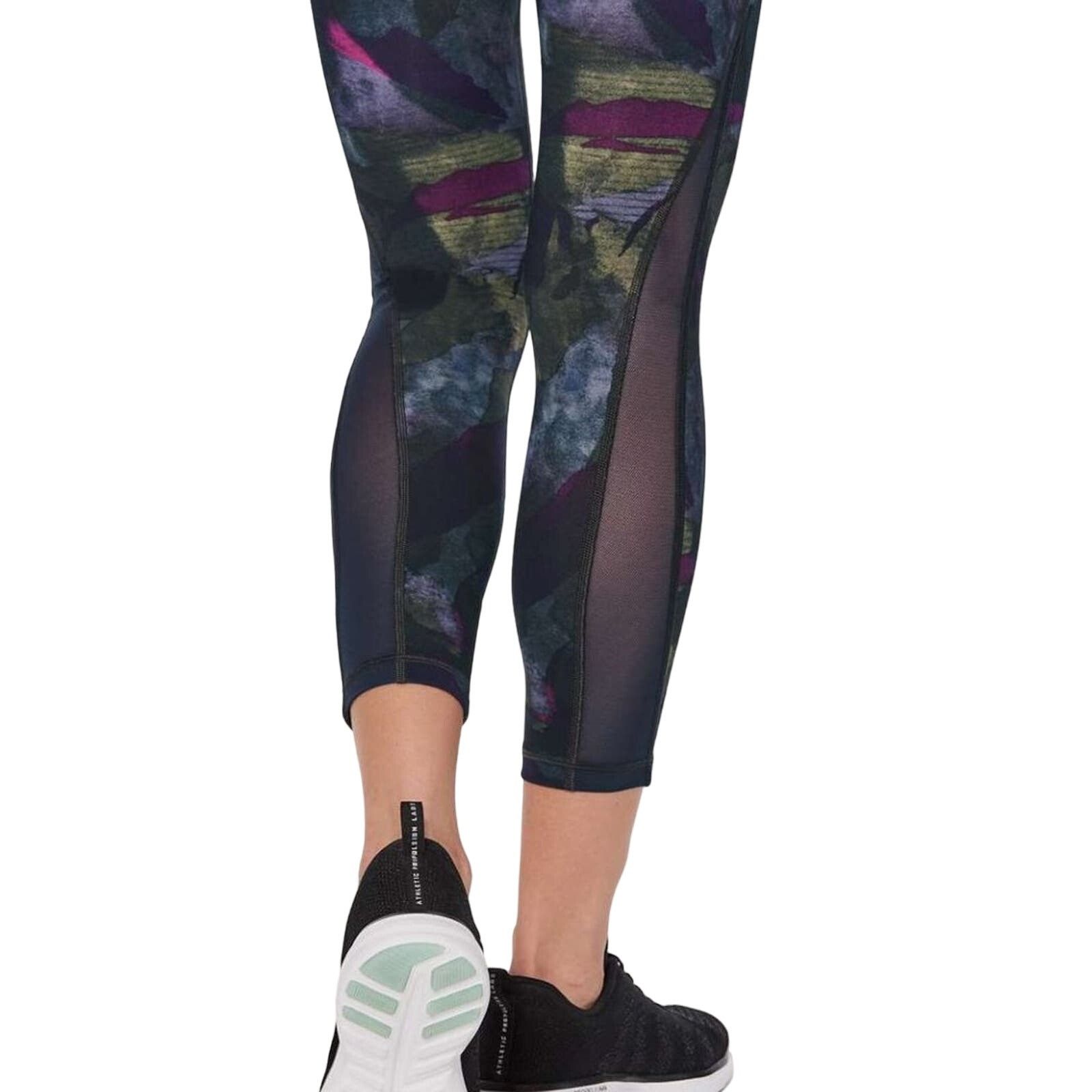 Lululemon LULULEMON Train Times 7/8 Aura Dark Navy 25" Leggings Size 28" / US 6 / IT 42 - 3 Thumbnail