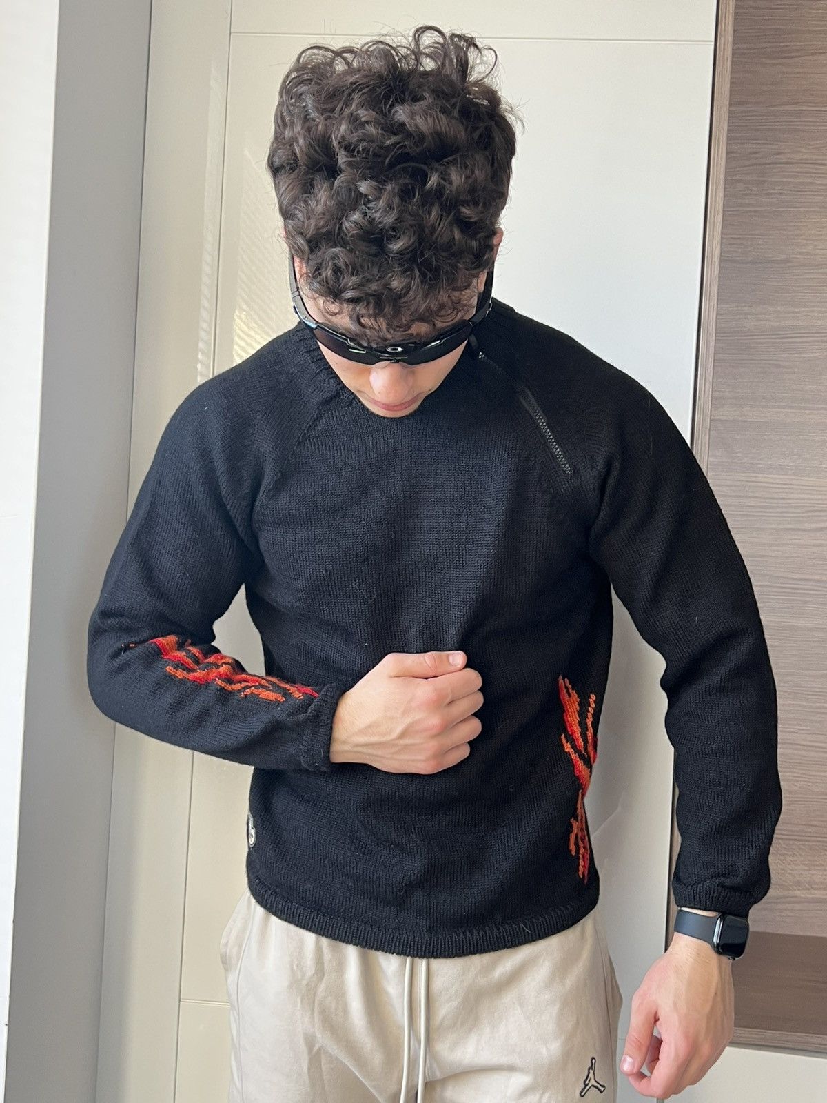 Dale Of Norway ‼️Vintage Dale of Norway 100% Wool Fire Emblem Lampo Sweater‼️ Size US M / EU 48-50 / 2 - 14 Thumbnail