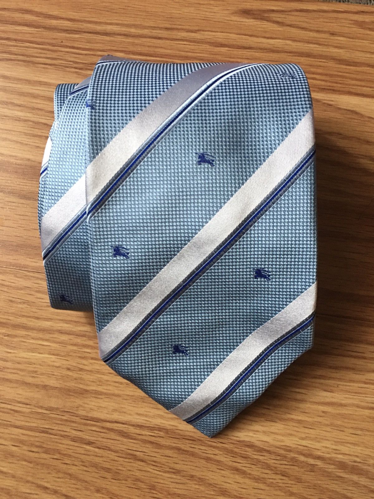 Burberry Burberry London Blue Logo Designer Silk Mens Neck Tie Size ONE SIZE - 2 Thumbnail