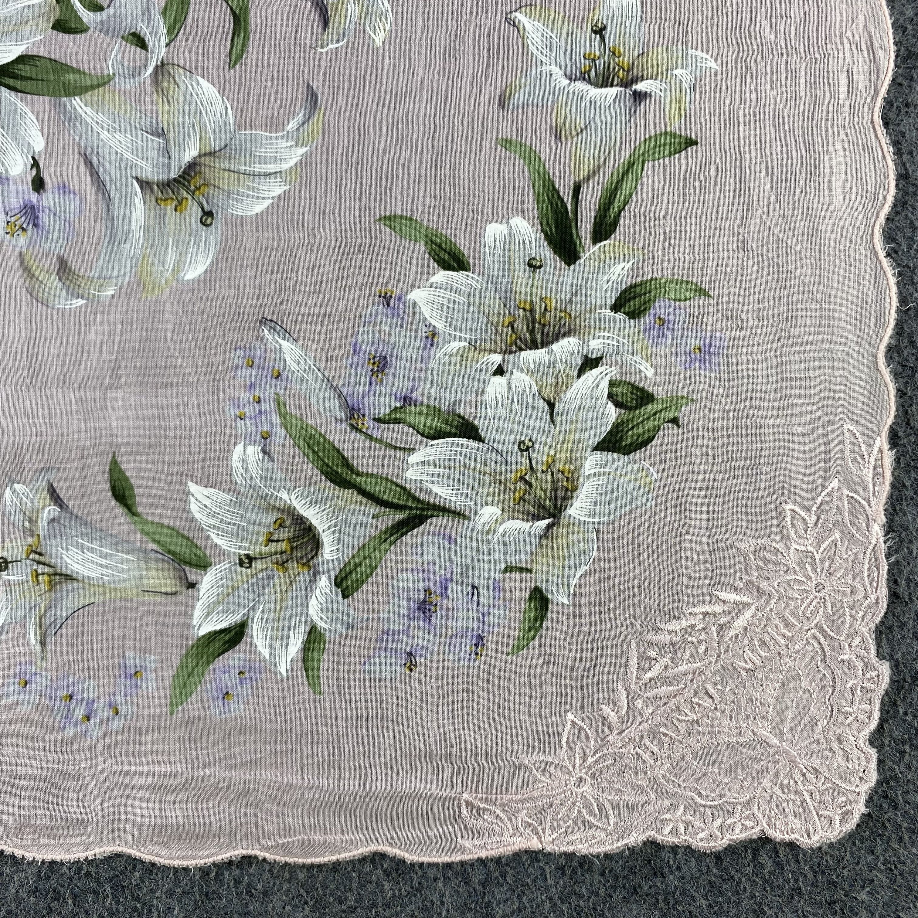 Hanae Mori Hanae Mori Handkerchief/Neckerchief/Bandana HC846 Size ONE SIZE - 3 Thumbnail