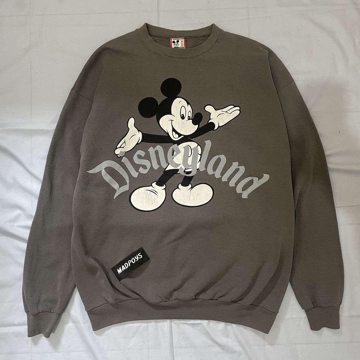 Disney Vintage disney mickey crewneck Built up Size US XXL / EU 58 / 5 - 1 Thumbnail