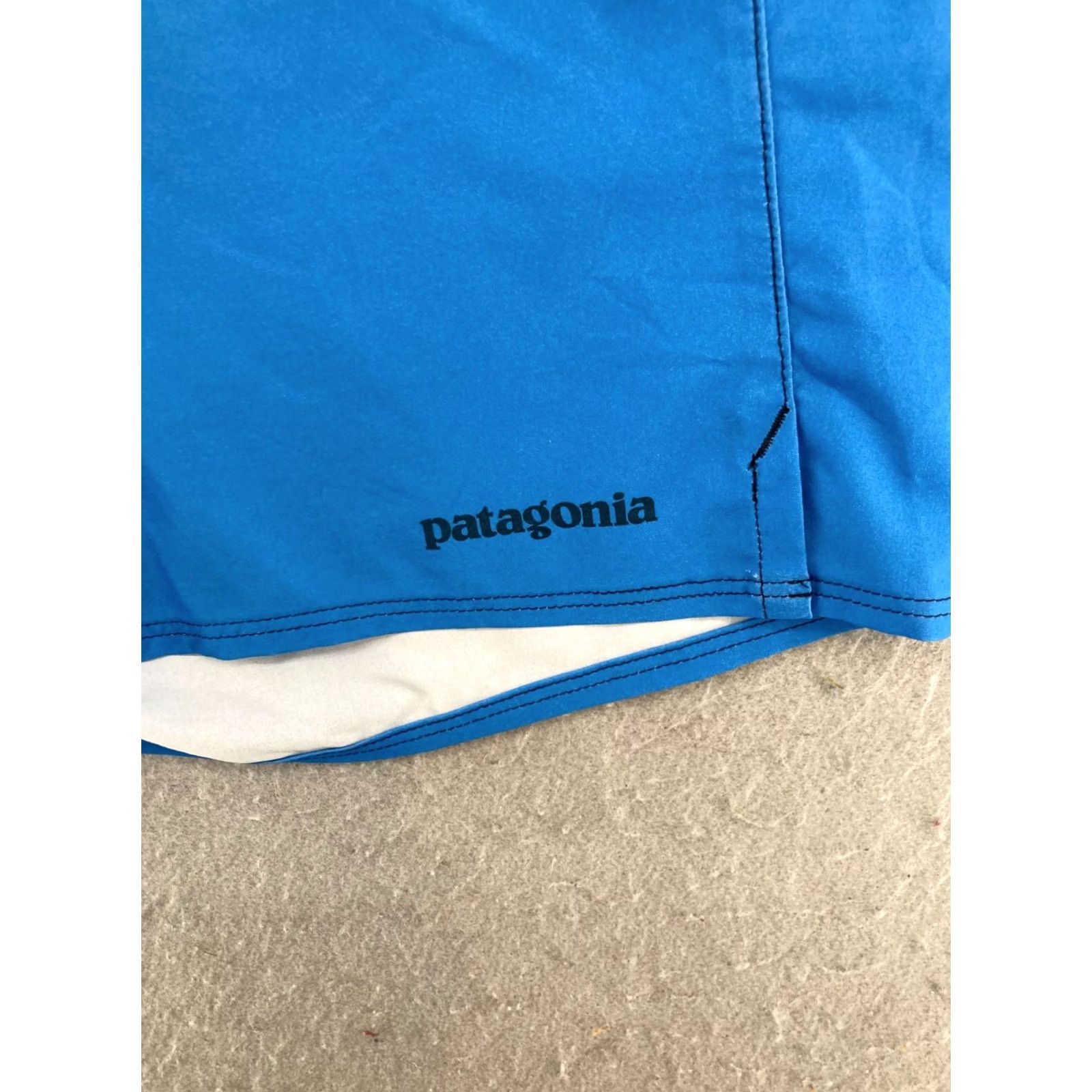 Patagonia Patagonia Men Board Shorts 36 Blue Swim Striped Polyester Blend Regular Beach Lifeguard Surfing Men Size US 36 / EU 52 - 6 Thumbnail