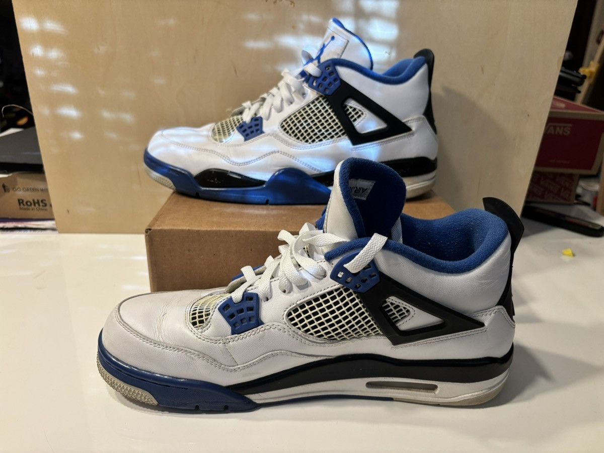 Nike Jordan 4 “Motorsport” Size US 12.5 / EU 45-46 - 2 Thumbnail