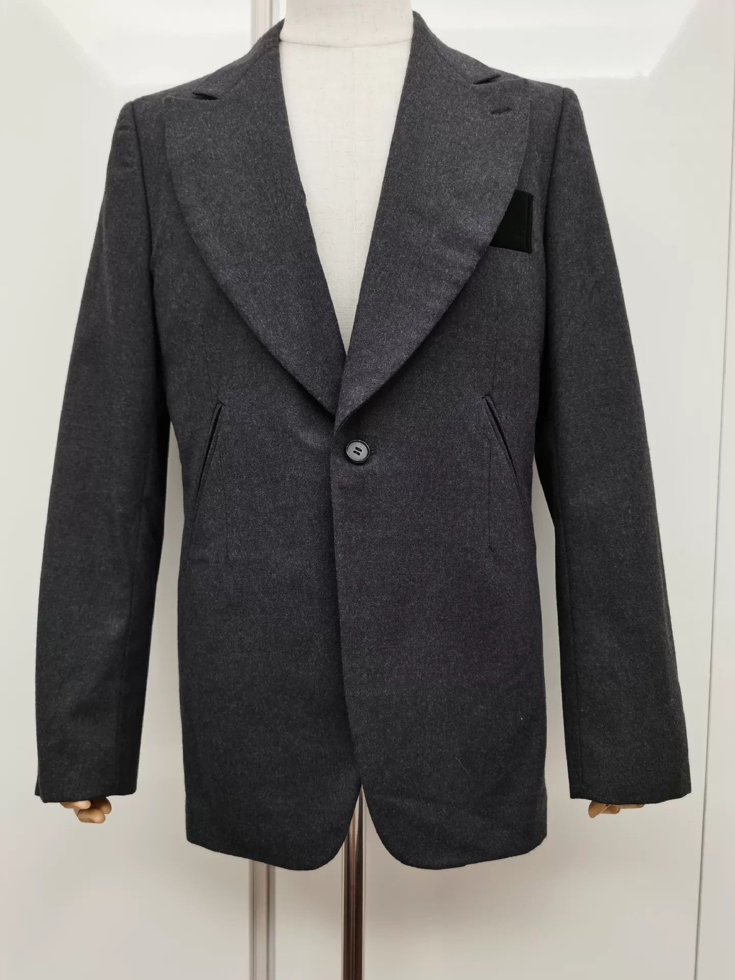 Comme des Garcons SHIRT CDG Homme Plus Peak Lapel Wool Suit New M Size US M / EU 48-50 / 2 - 1 Thumbnail