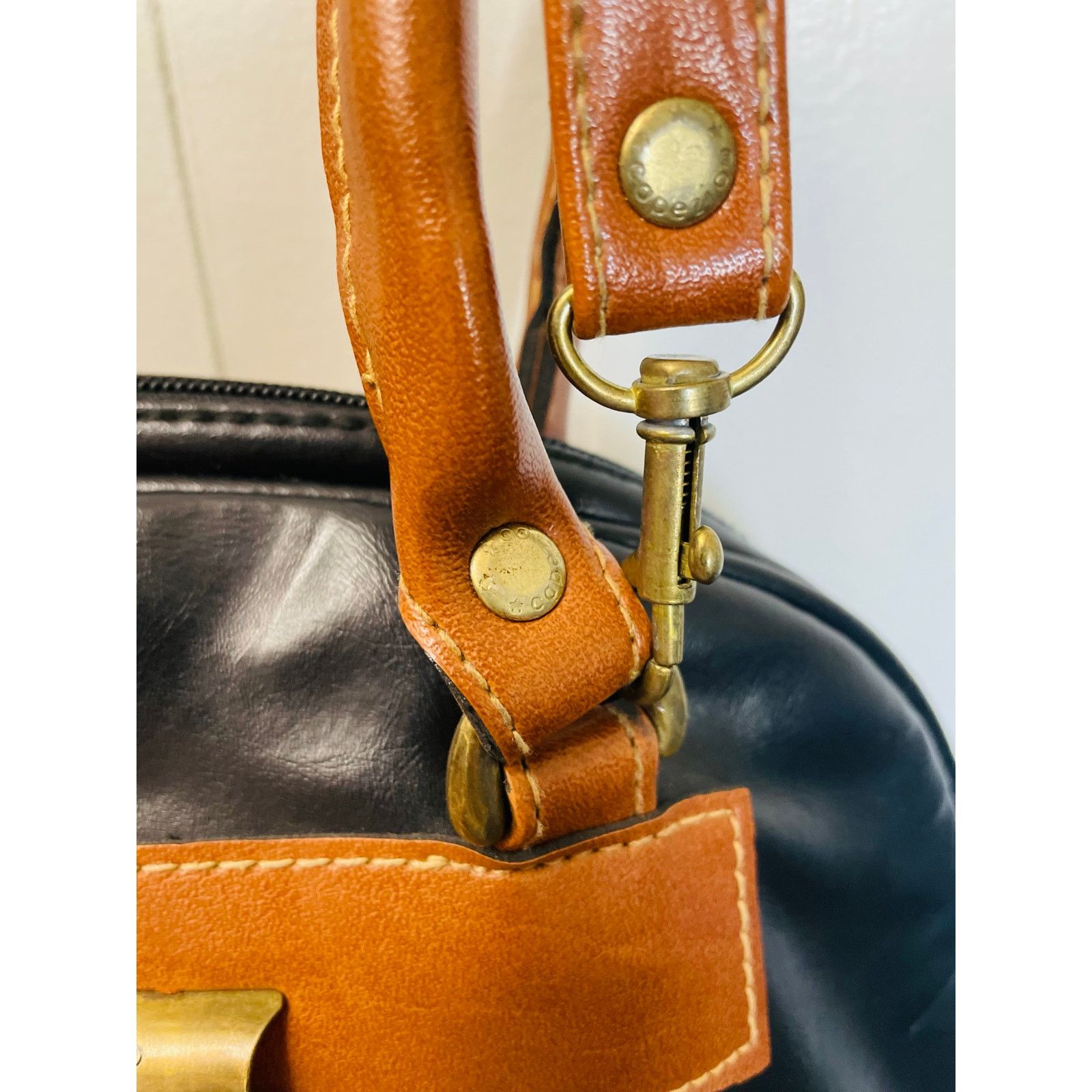 Other Vintage Carpezio Genuine Leather Black & Brown Y2K Purse Size ONE SIZE - 8 Thumbnail