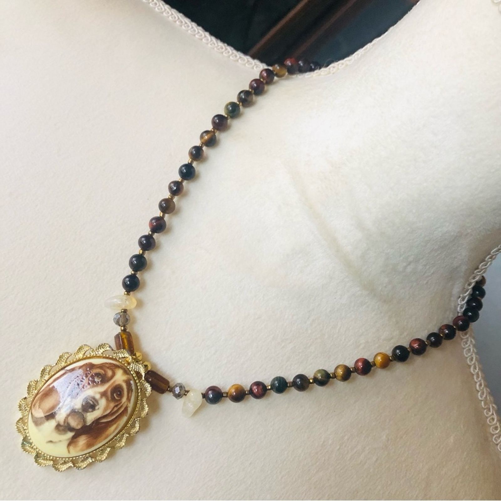 Handmade Handcrafted hound dog cameo natural stone citrine necklace Size ONE SIZE - 1 Thumbnail