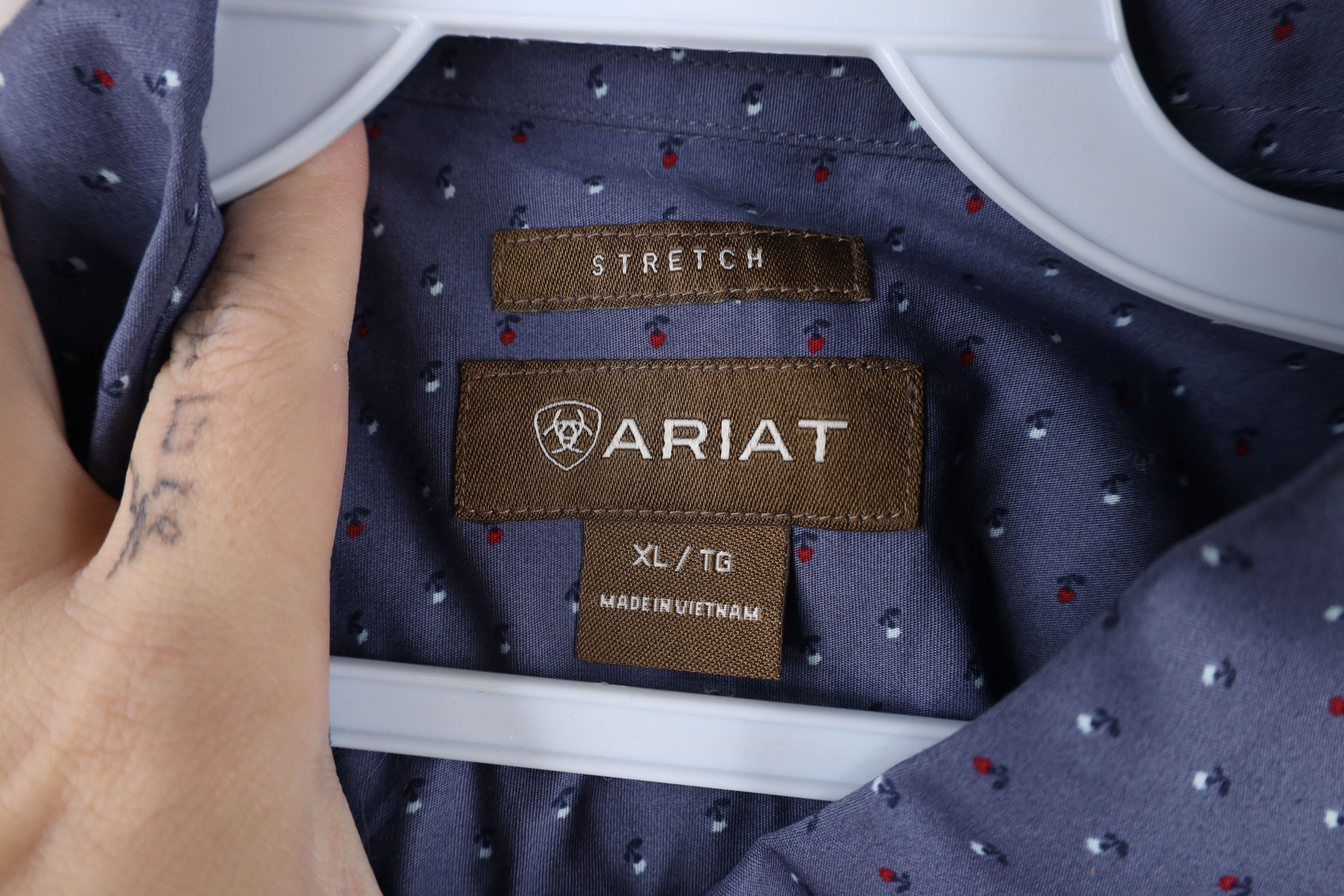 Ariat × Vintage Ariat All Over Print Stretch Collared Button Down Shirt Size US XL / EU 56 / 4 - 6 Thumbnail