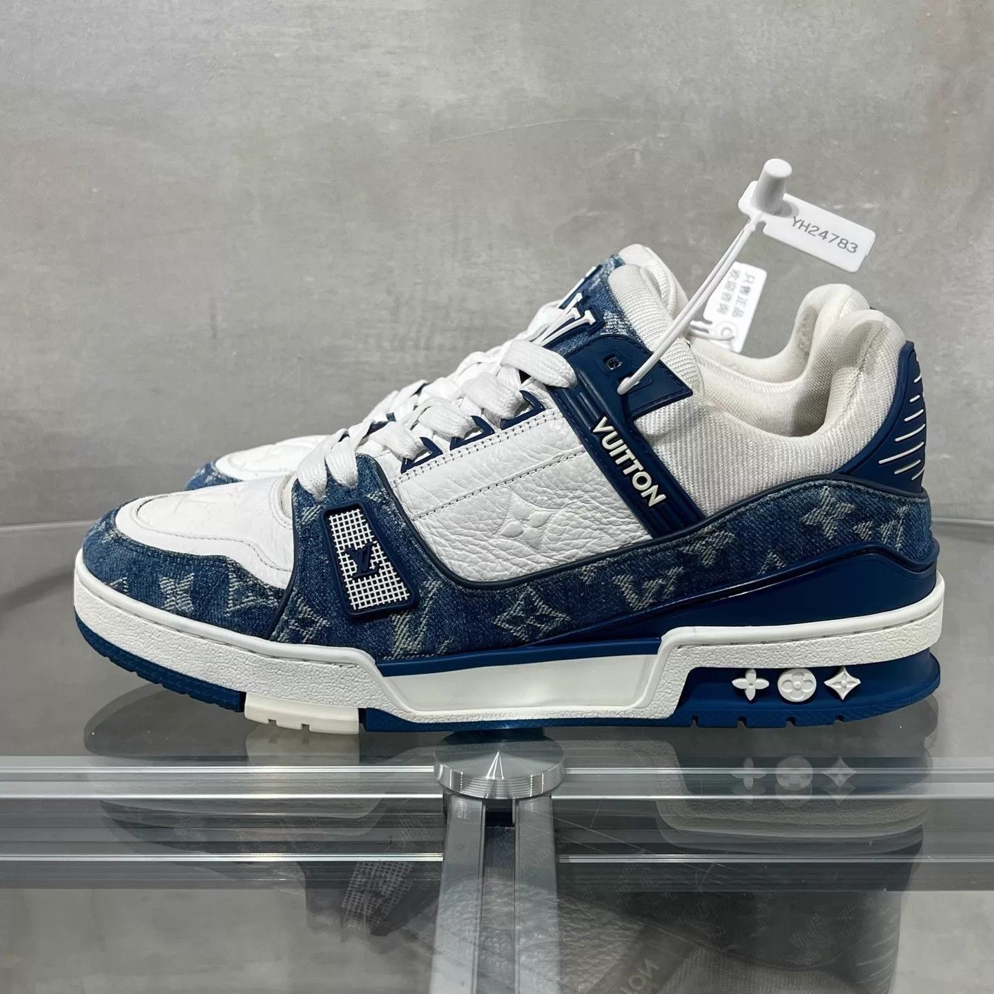 Louis Vuitton LV Trainer White Blue Denim UK6 Size US 7 / EU 40 - 3 Thumbnail