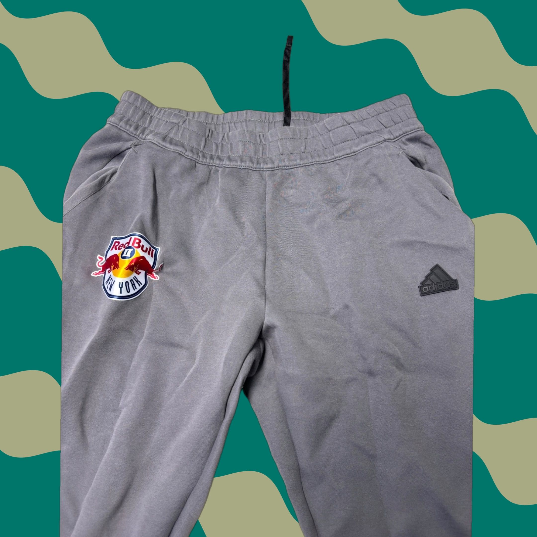 Adidas Adidas New York Red Bulls MLS Game Day Track Pants Mens 32 32x28 Gray Elastic Pockets Athletic Soccer Casual Size US 32 / EU 48 - 1 Thumbnail
