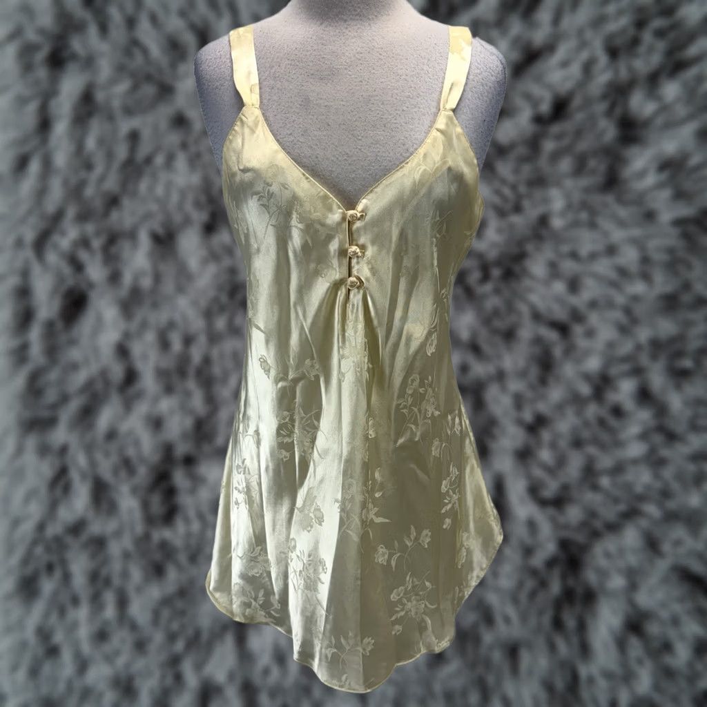 Vintage VINTAGE Morgan Taylor Satin Floral Damask Nightgown Women’s L Butter Yellow Nightie 90s Womens Size ONE SIZE - 1 Thumbnail