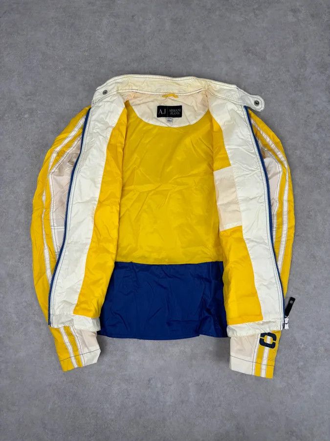 Armani 2000s Armani Cream Nylon Yellow Stripe Windbreaker Jacket Size US L / EU 52-54 / 3 - 7 Thumbnail