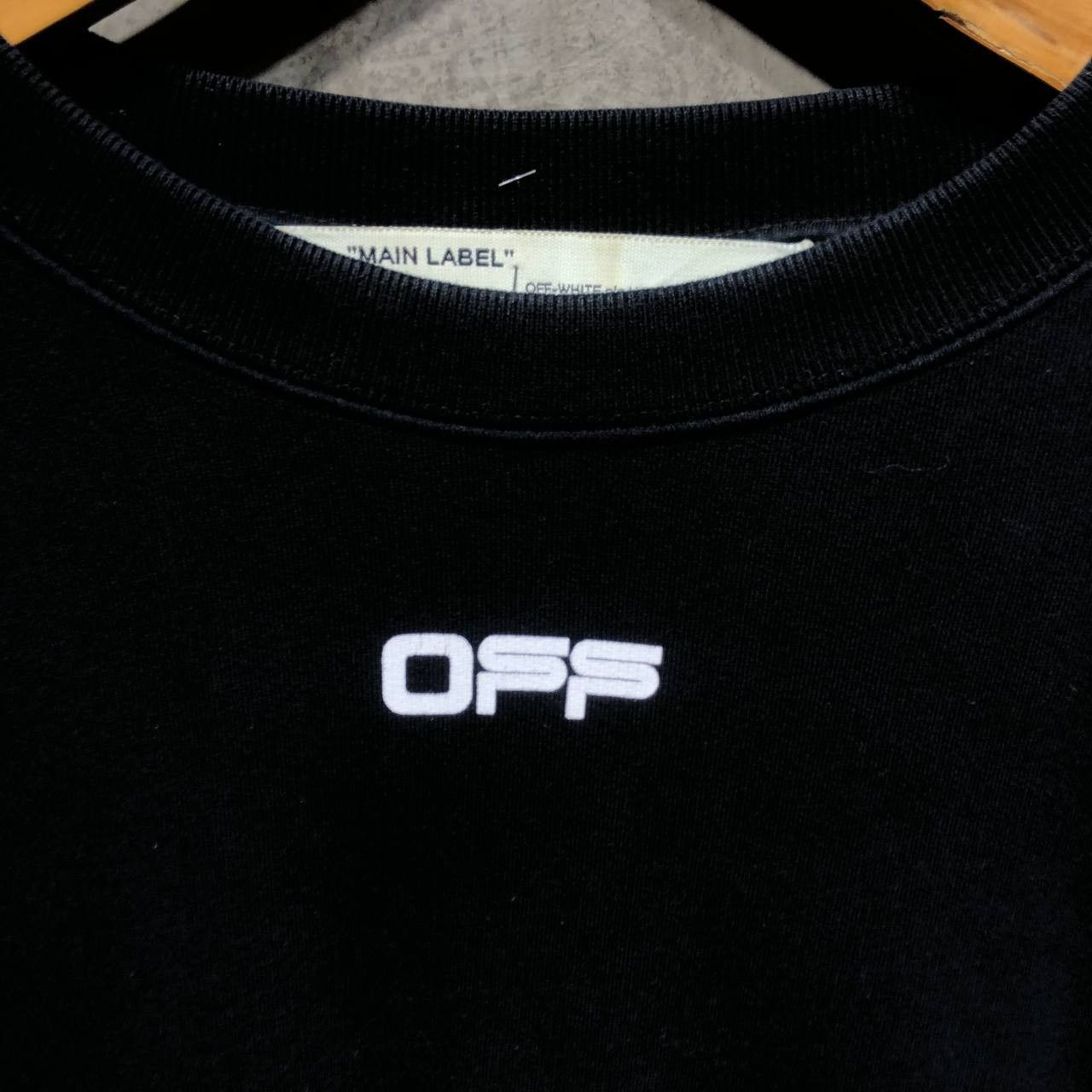 Off-White Off-White Cabin Baggage Arrows Crewneck Size US XL / EU 56 / 4 - 6 Thumbnail