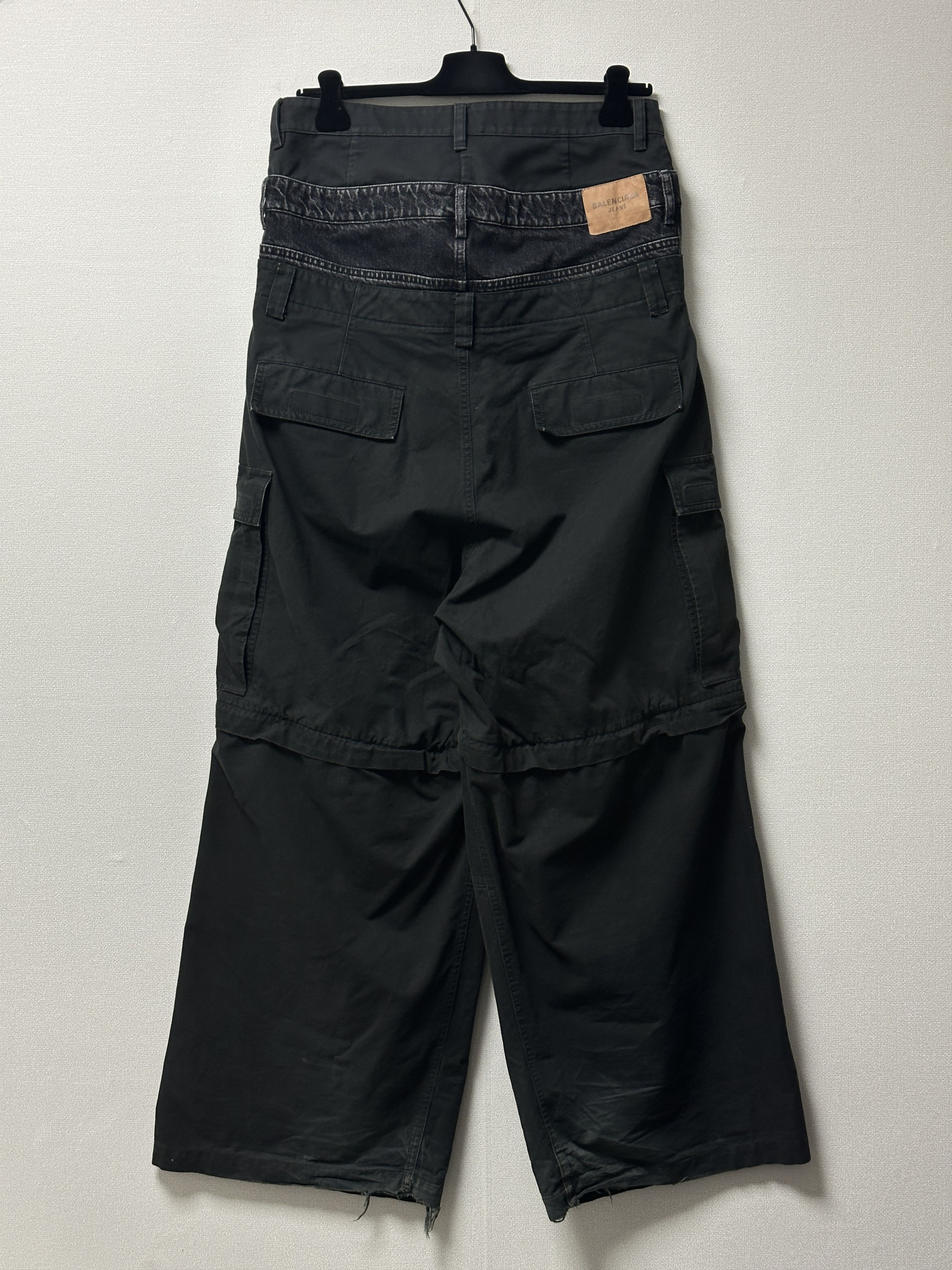 Balenciaga Balenciaga Triple Layered Cargo Pants Size US 32 / EU 48 - 2 Thumbnail