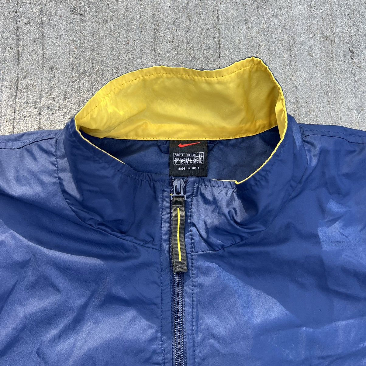 Nike × Vintage Vintage Nike Windbreaker Light Jacket 90s , sportswear Size US L / EU 52-54 / 3 - 5 Thumbnail