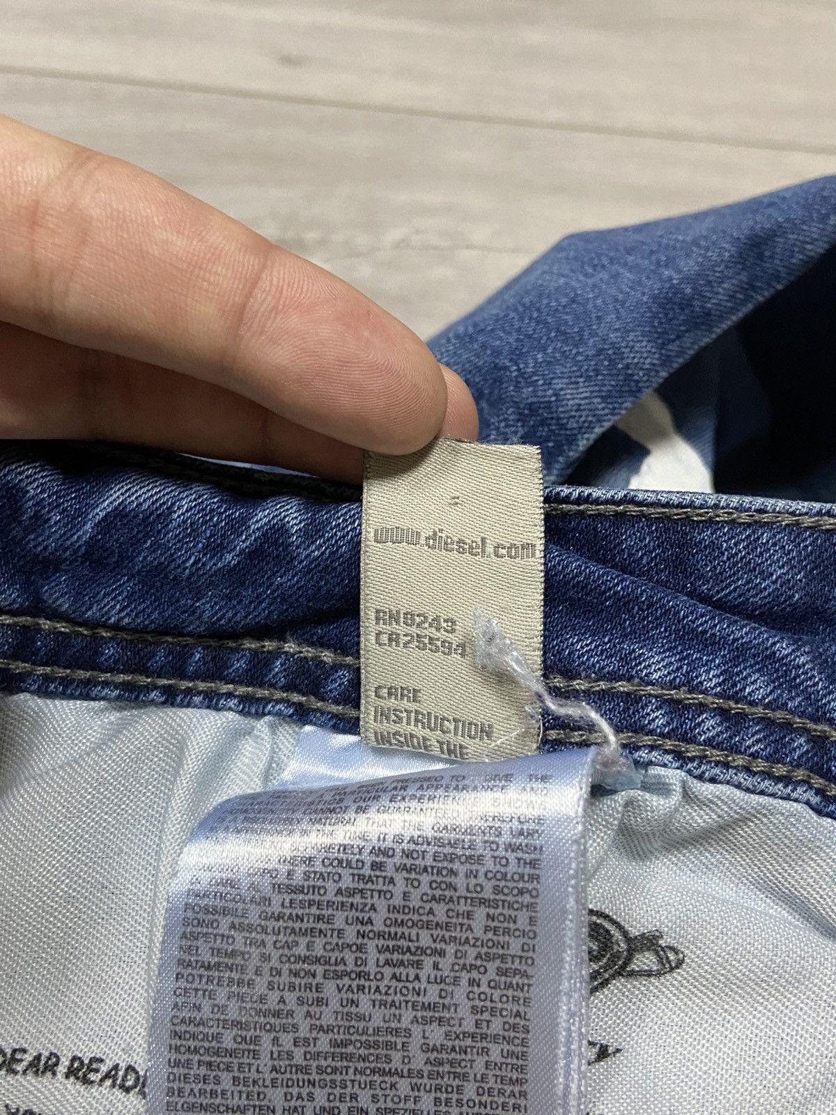 Diesel Diesel spell out big logo painted logo jeans pants Size US 38 / EU 54 - 7 Thumbnail