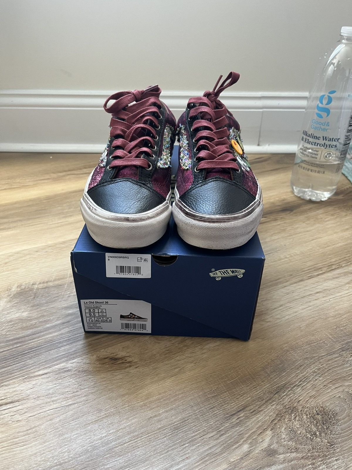 Vans Vans Old Skool Souvenir “Burgundy” Size US 8 / EU 41 - 1 Thumbnail