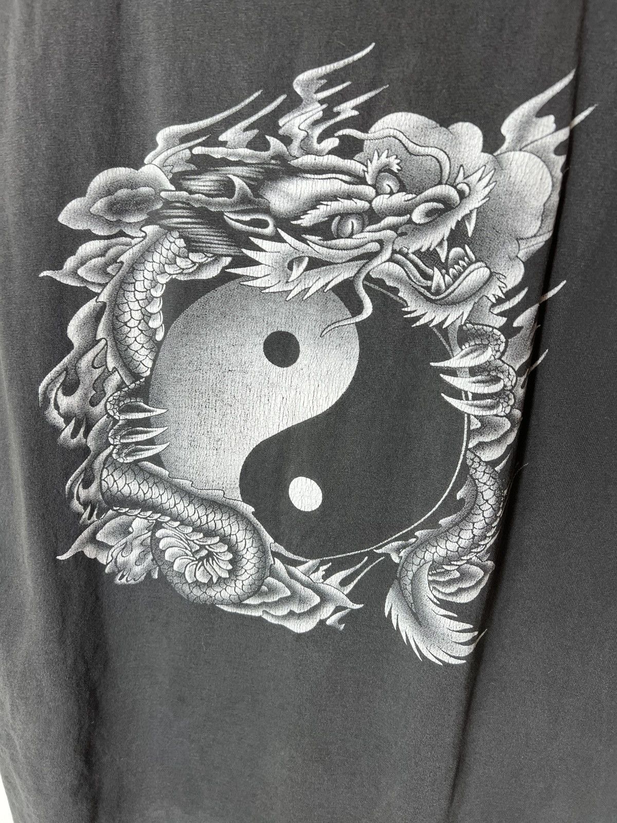 Japanese Brand Vintage streetwear y2k Japanese Style Dragon Overprint tee Size US M / EU 48-50 / 2 - 7 Thumbnail