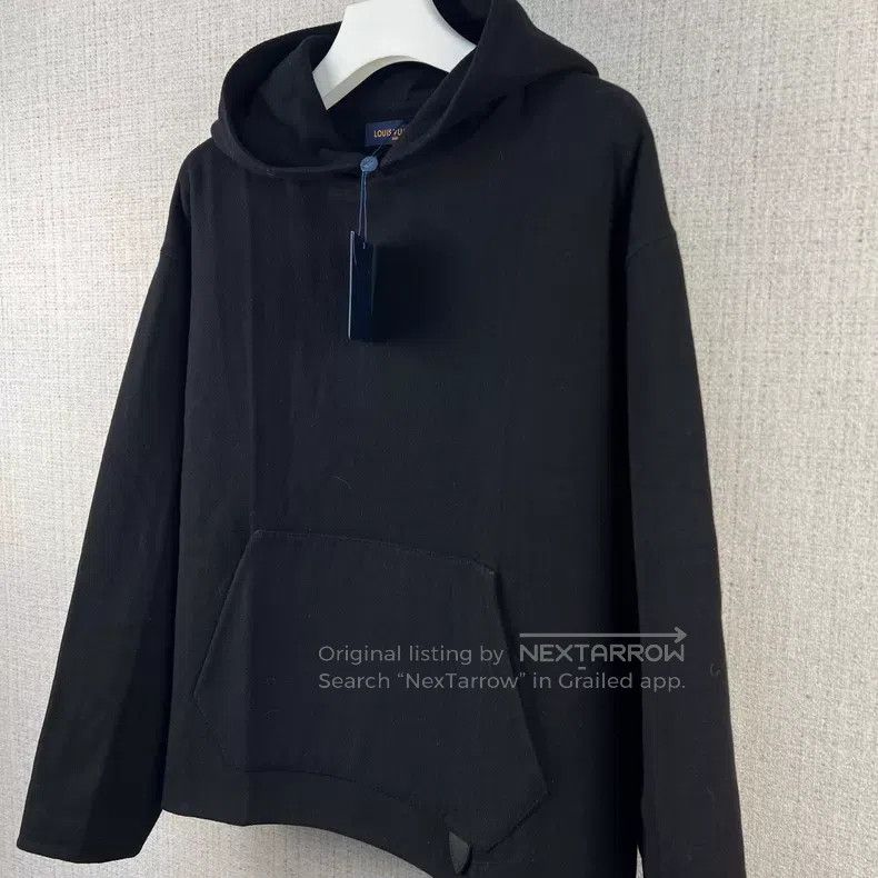 Louis Vuitton Louis Vuitton Solid cashmere-blend hooded sweatshirt Size US S / EU 44-46 / 1 - 3 Thumbnail