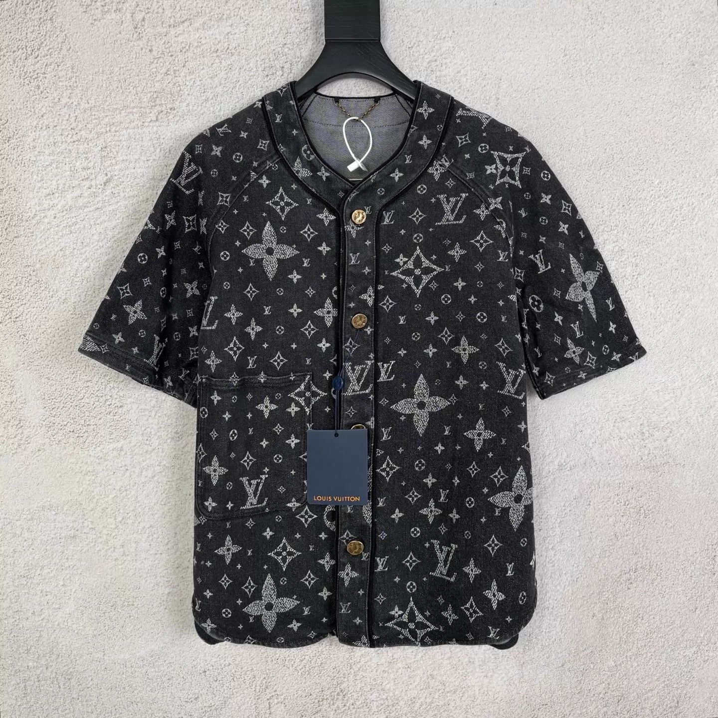 Louis Vuitton Louis Vuitton Starry Short Sleeve Shirt Jacket Men's M Size US M / EU 48-50 / 2 - 1 Thumbnail