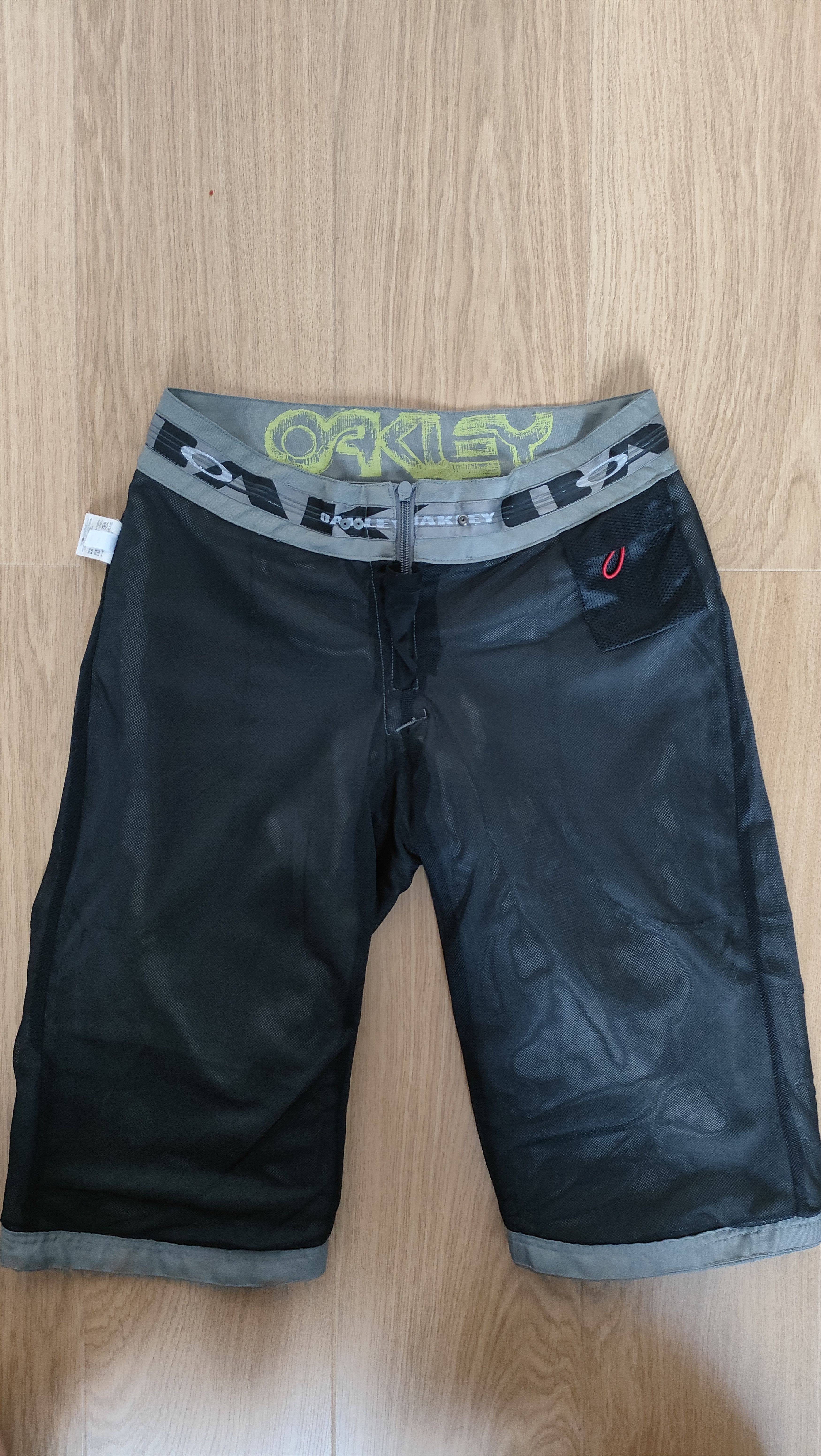 Oakley 2009 Oakley MTB shorts Size US 30 / EU 46 - 10 Thumbnail