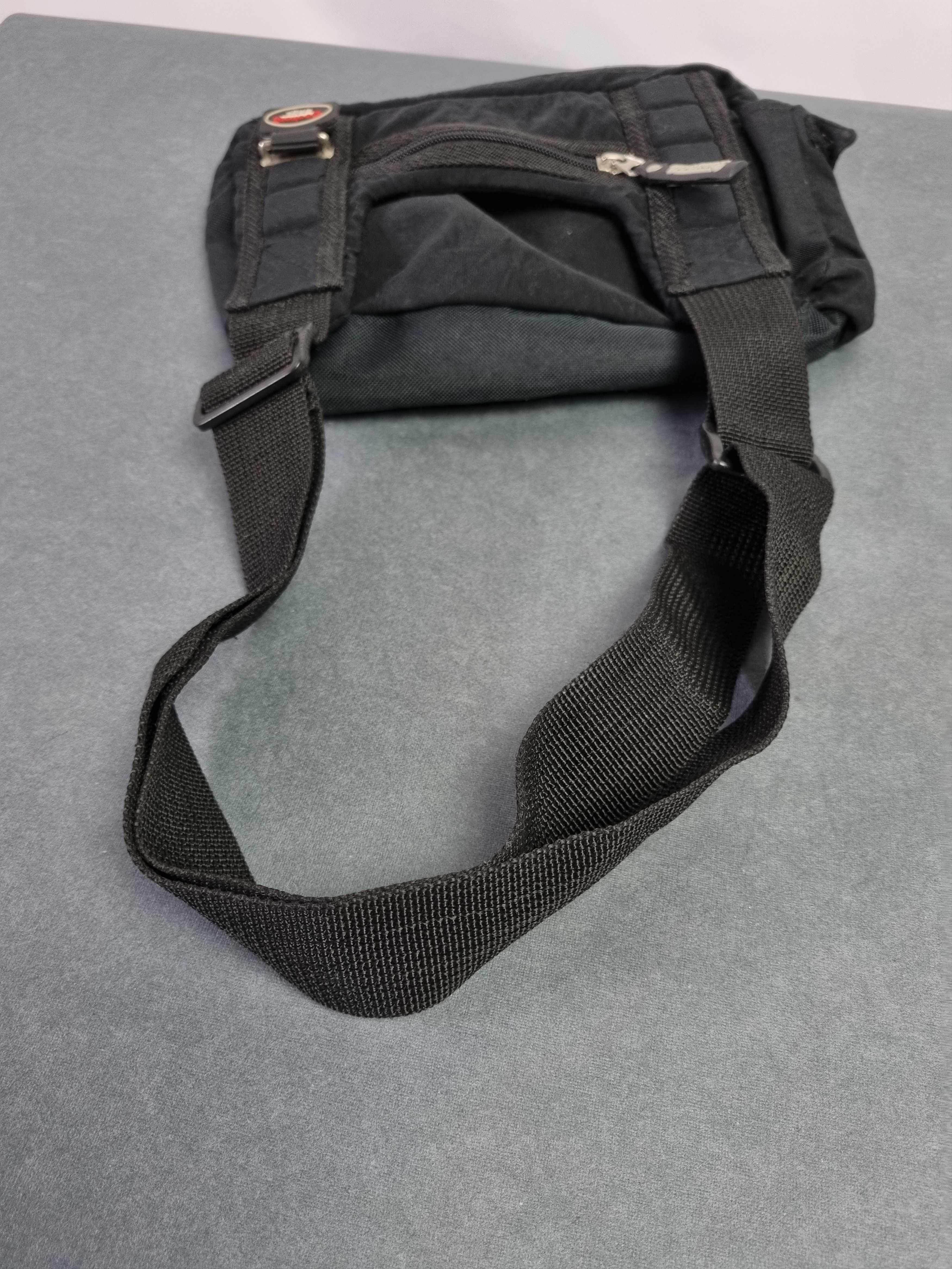 Dockers × Japanese Brand Rare Dockers Tactical Multi pockets Chest Shoulder Bag Size ONE SIZE - 13 Thumbnail