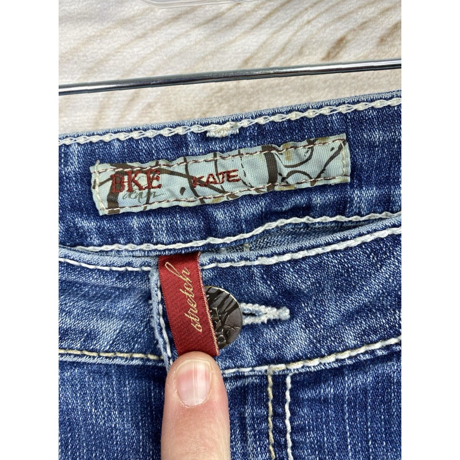 Vintage Buckle BKE Kate Boot Jeans Bootcut Distressed Medium Wash Denim 28 Women Women Jeans Shoes? Size 28" / US 6 / IT 42 - 6 Thumbnail