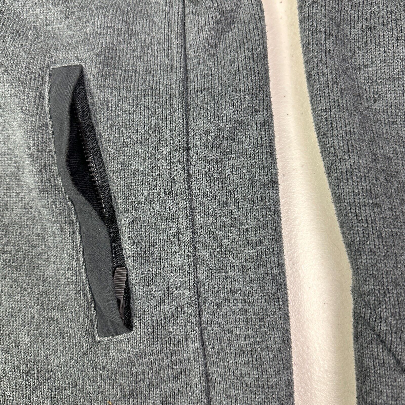 Lululemon Lululemon Hoodie Half Zip Pullover Sweatshirt Workout Casual Size M / US 6-8 / IT 42-44 - 4 Thumbnail