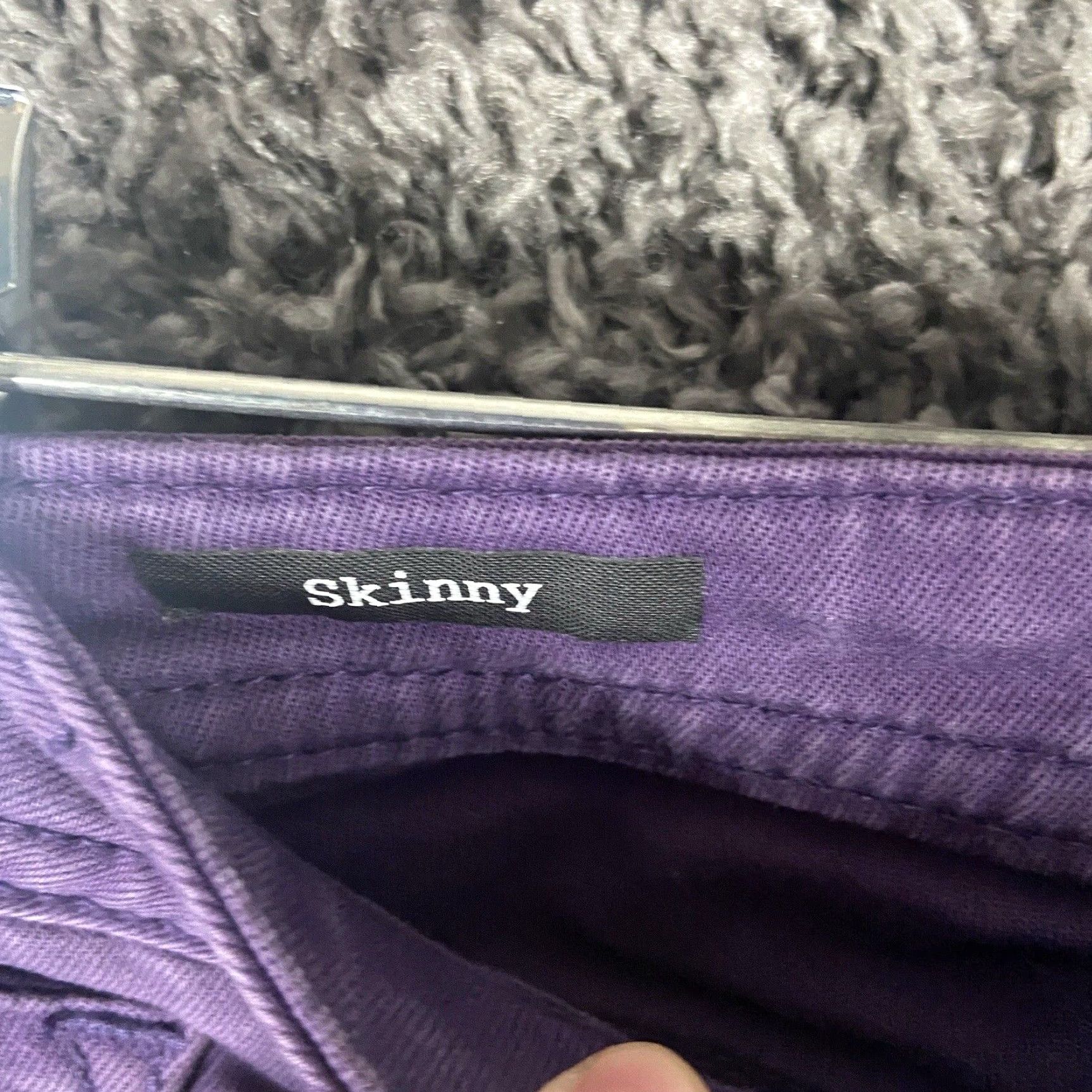 Vintage VINTAGE? No, not vintage. Vigoss Jeans Skinny Purple Jeans Women’s 0 Adult Size 0 Purple Skinny Women's Jeans Size 25" / US 0 / IT 36 - 6 Thumbnail