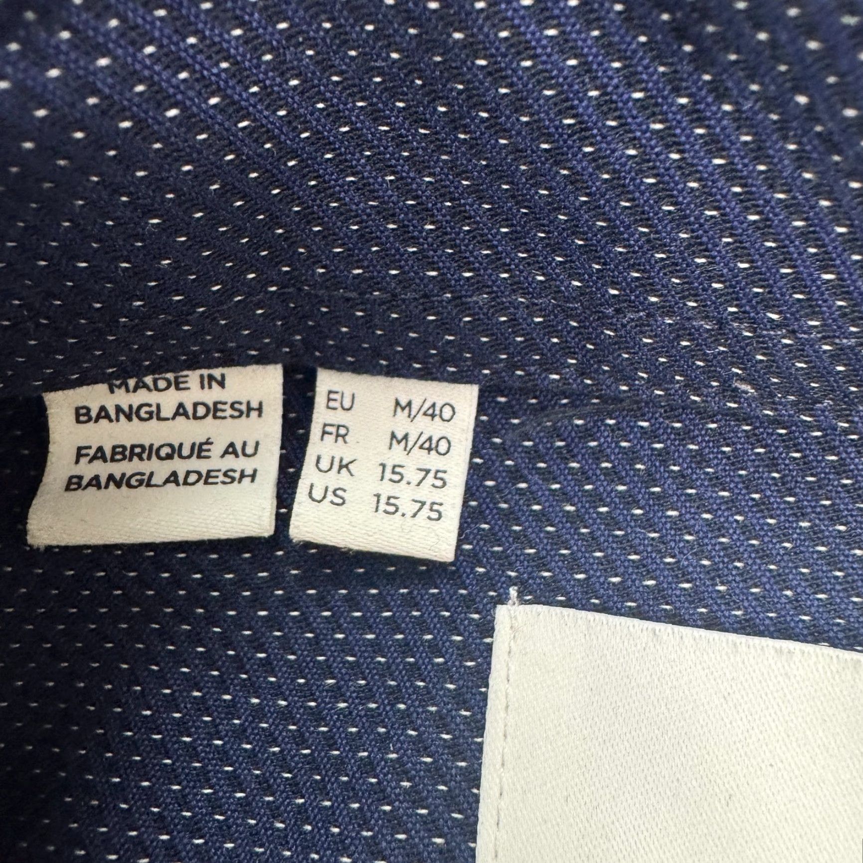 Selected Homme Selected Homme Slim Fit Dress Shirt Men M 15.5 Navy Blue Micro Dot Textured Blue Polka Dot Dress Shirt Mens Slim Casual Formal Workwear 90s? Size 40R - 7 Thumbnail