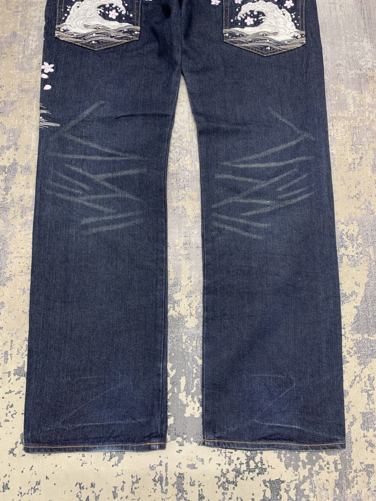 Japanese Brand Japanese Brand Kara Kuri Style Embroidery Sukajan Jeans Size US 33 - 10 Thumbnail