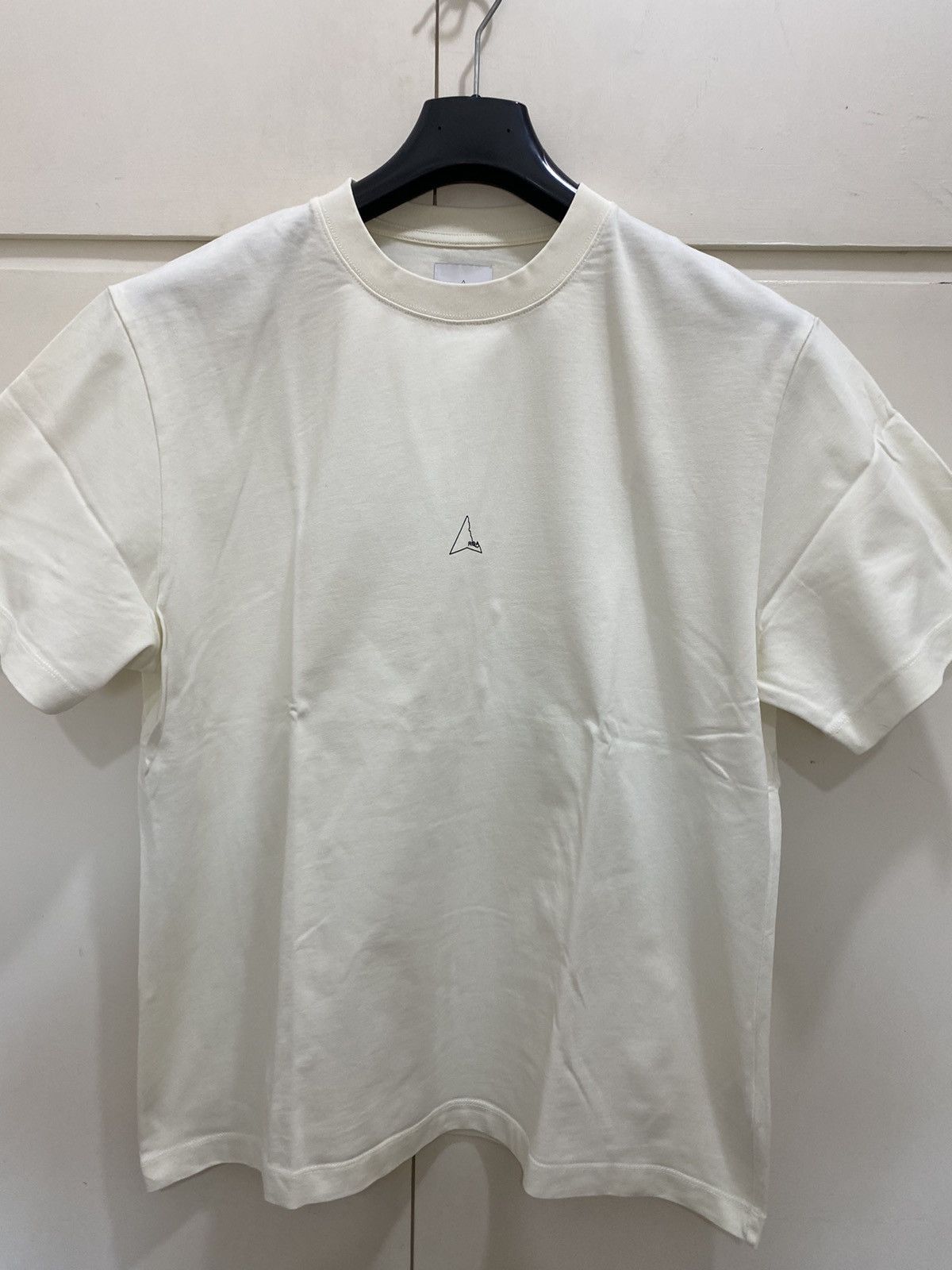 ROA ROA T-shirt, size L, White, used, in excellent condition. Size US L / EU 52-54 / 3 - 3 Thumbnail