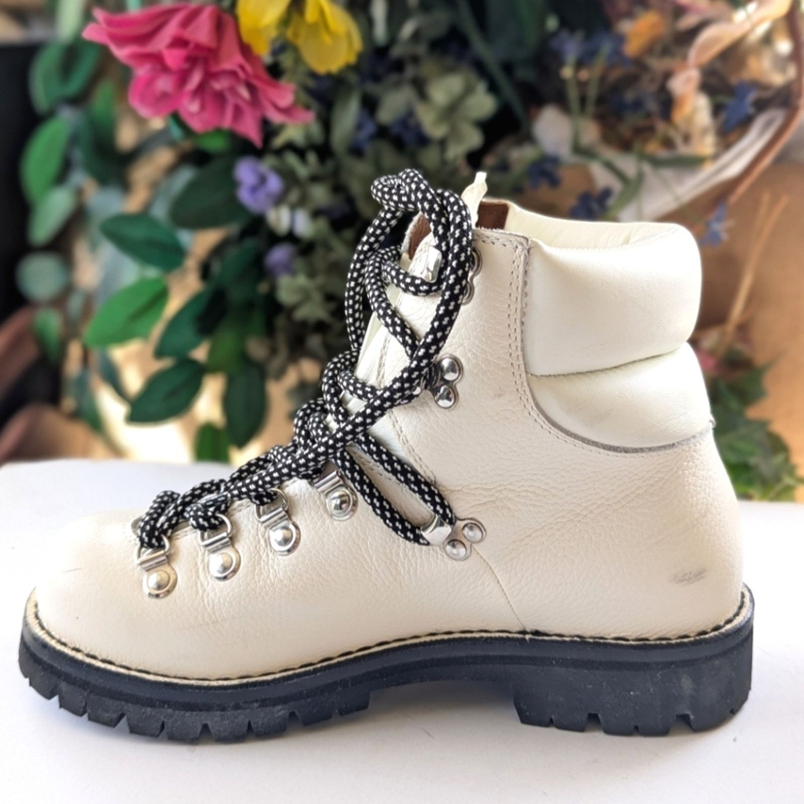 Proenza Schouler Proenza Schouler White Leather Vibram Sole Ankle Hiking Boot Size US 7 / IT 37 - 7 Thumbnail