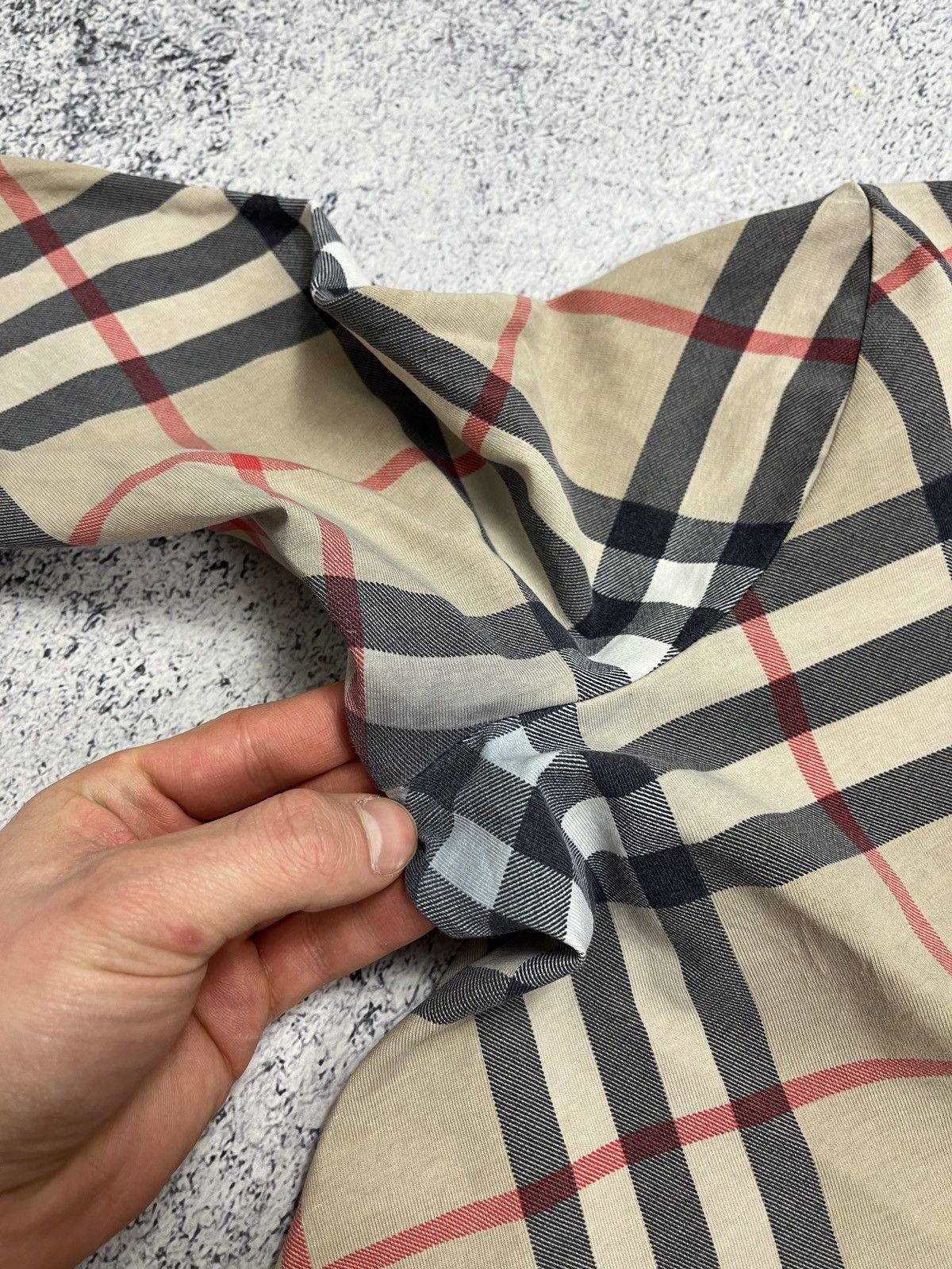 Burberry Burberry London Nova Check V Neck Long Sleeve Shirt Luxury Size XL / US 12-14 / IT 48-50 - 8 Thumbnail