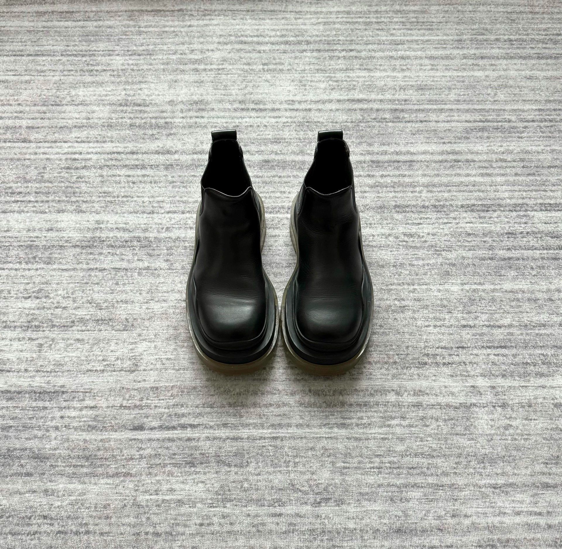 Bottega Veneta BV Tire Clear Sole Short Martin Boot 36 women's Size US 5.5 / IT 35.5 - 1 Thumbnail