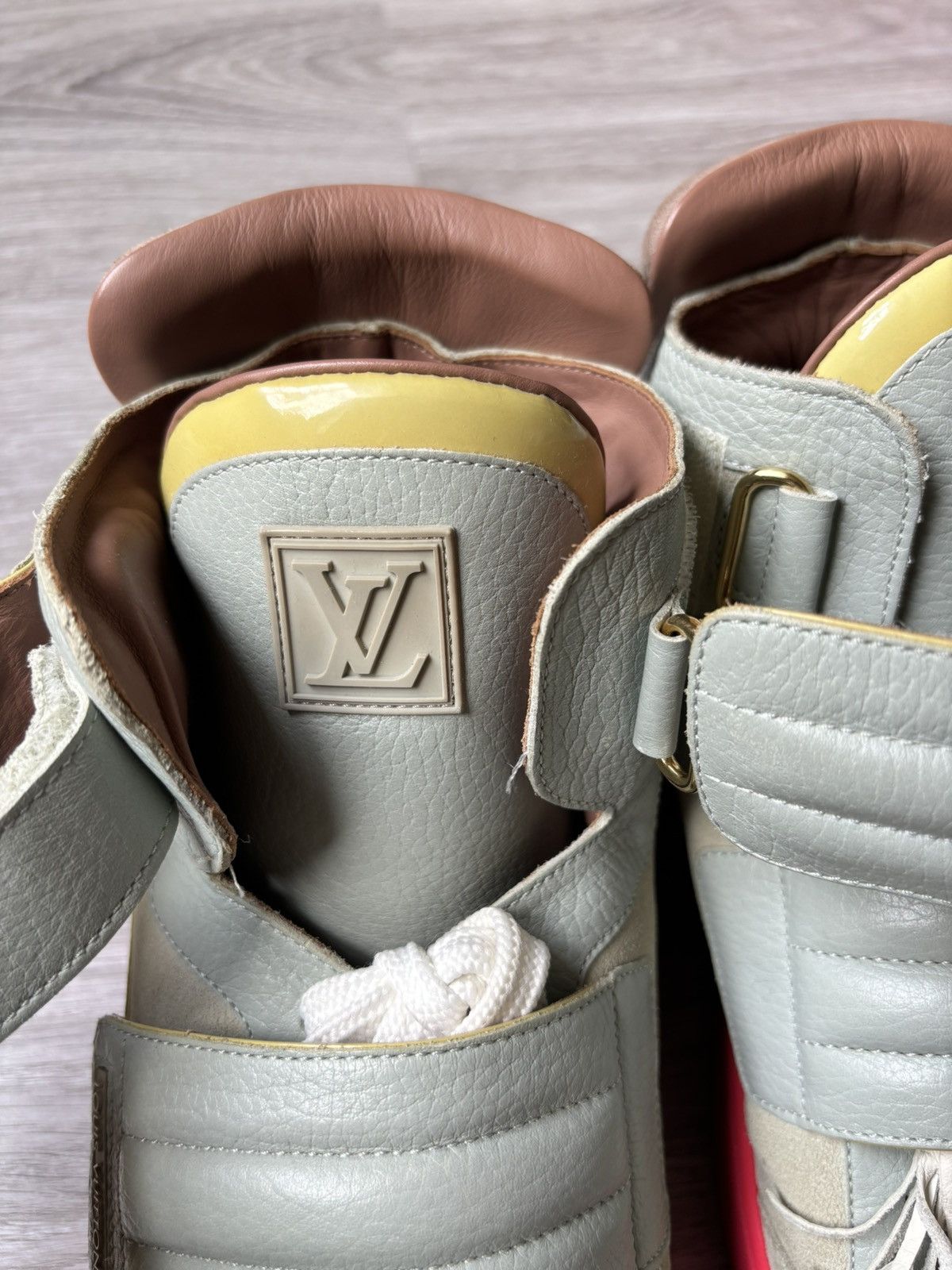 Louis Vuitton Kanye X Louis Vuitton Jaspers Size US 9 / EU 42 - 13 Thumbnail