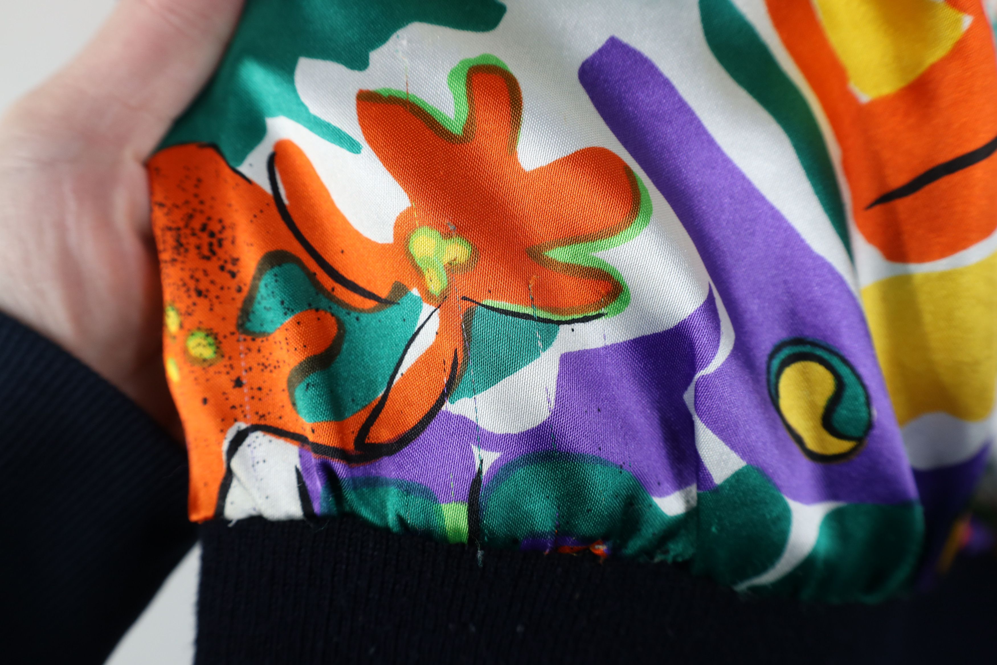 Vintage Vintage 90s Streetwear Flower Full Zip Bomber Jacket Size US L / EU 52-54 / 3 - 11 Thumbnail